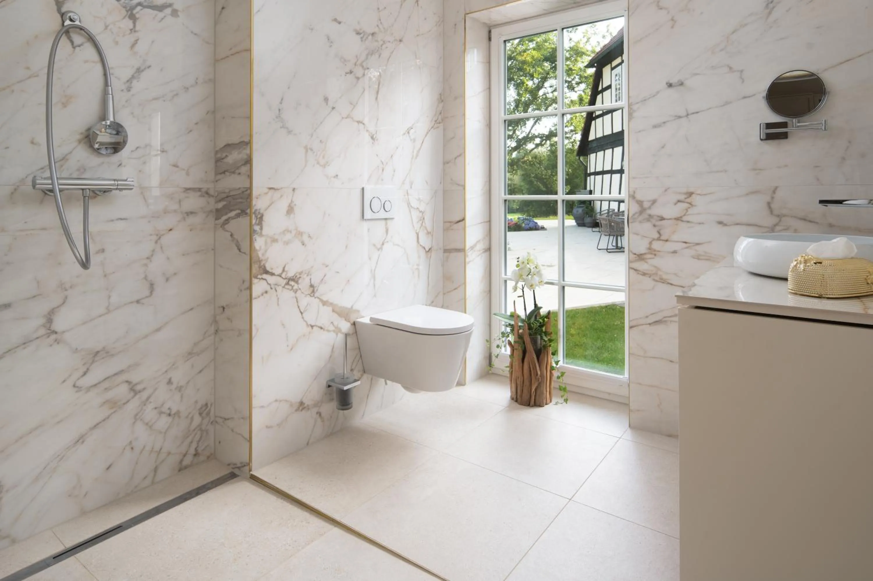 Bathroom in SCHLOSSRESIDENZ - Boutique Apartments & Hotel Suiten