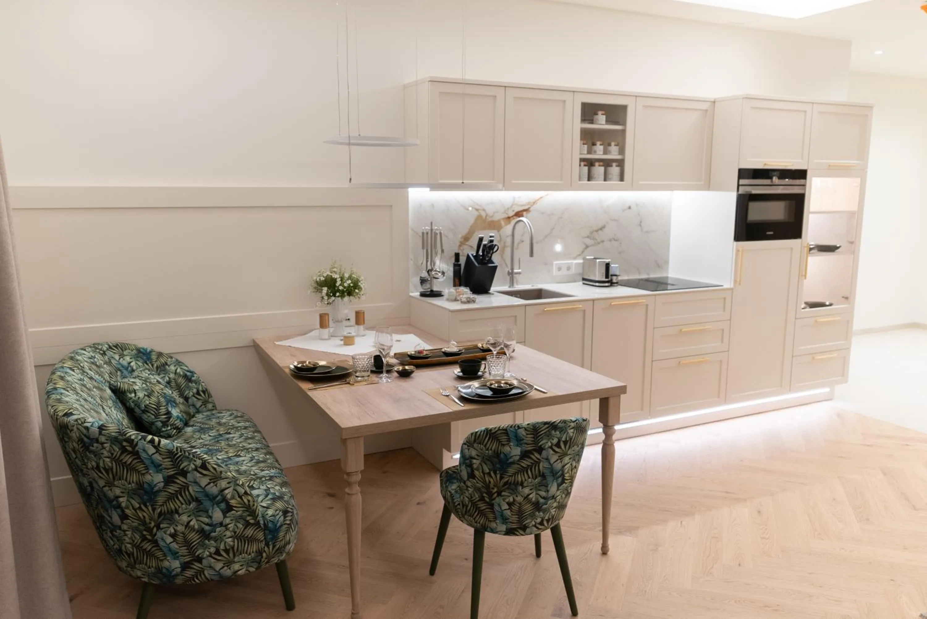 Coffee/tea facilities in SCHLOSSRESIDENZ - Boutique Apartments & Hotel Suiten