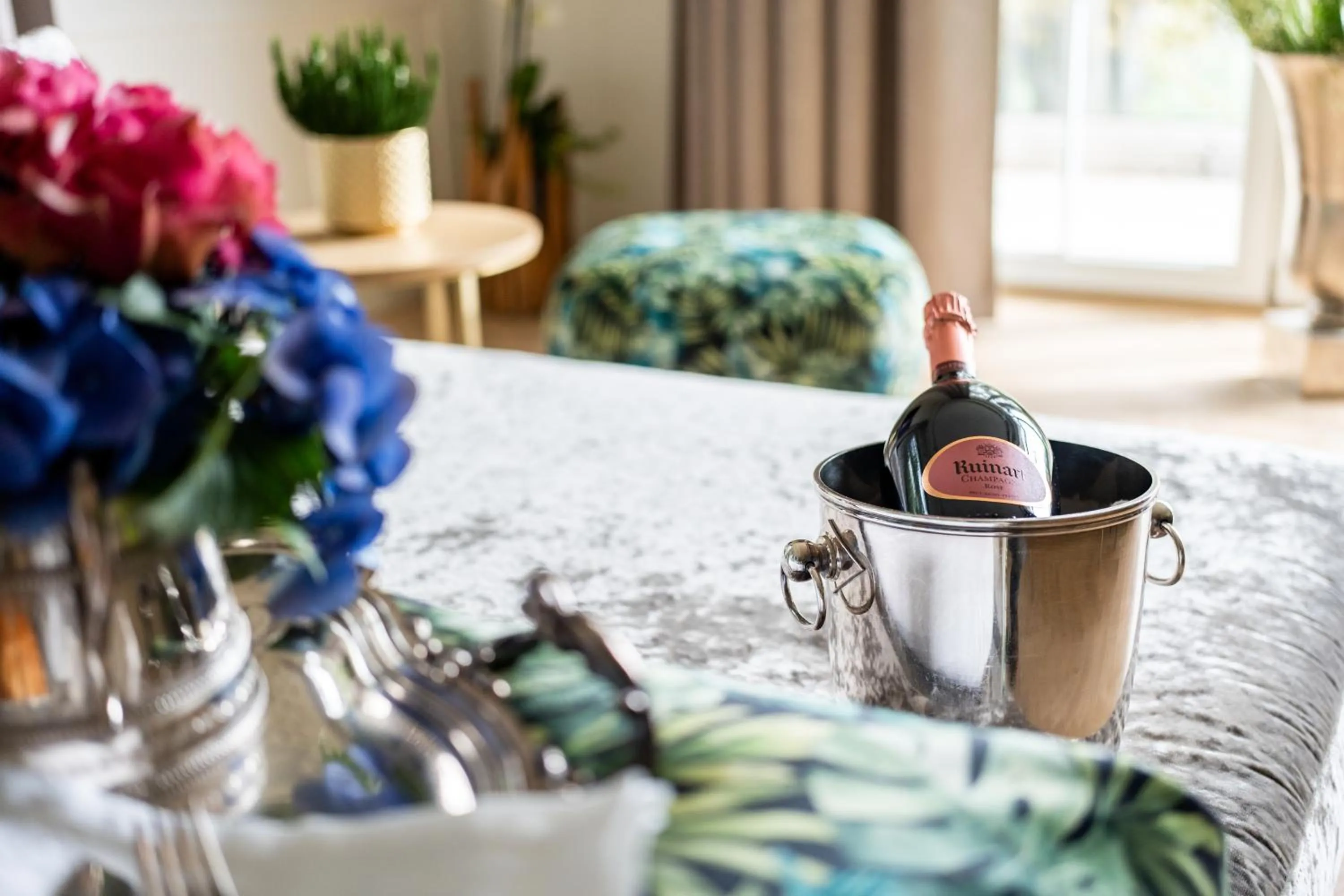 Food and drinks in SCHLOSSRESIDENZ - Boutique Apartments & Hotel Suiten