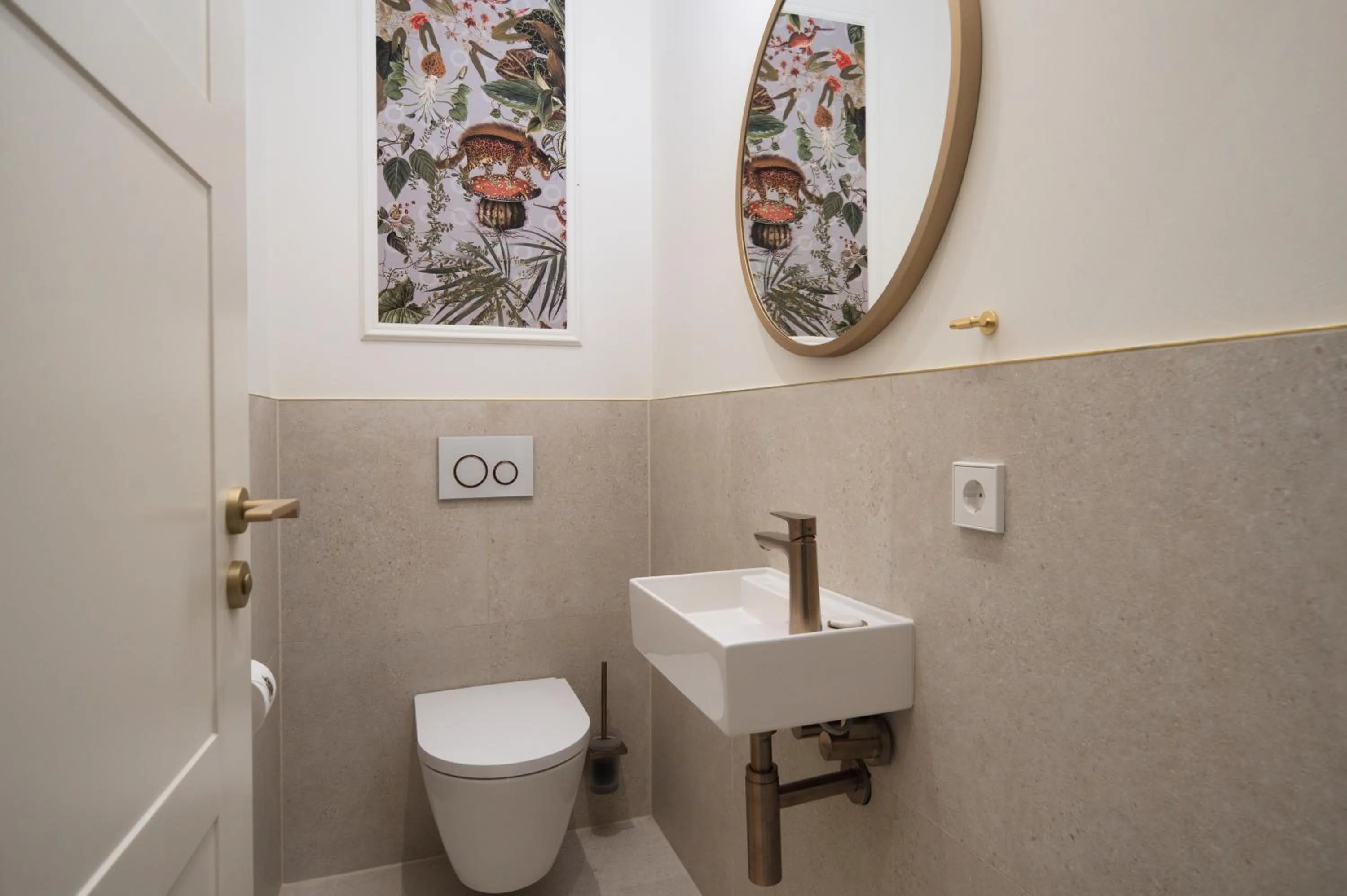 Toilet in SCHLOSSRESIDENZ - Boutique Apartments & Hotel Suiten