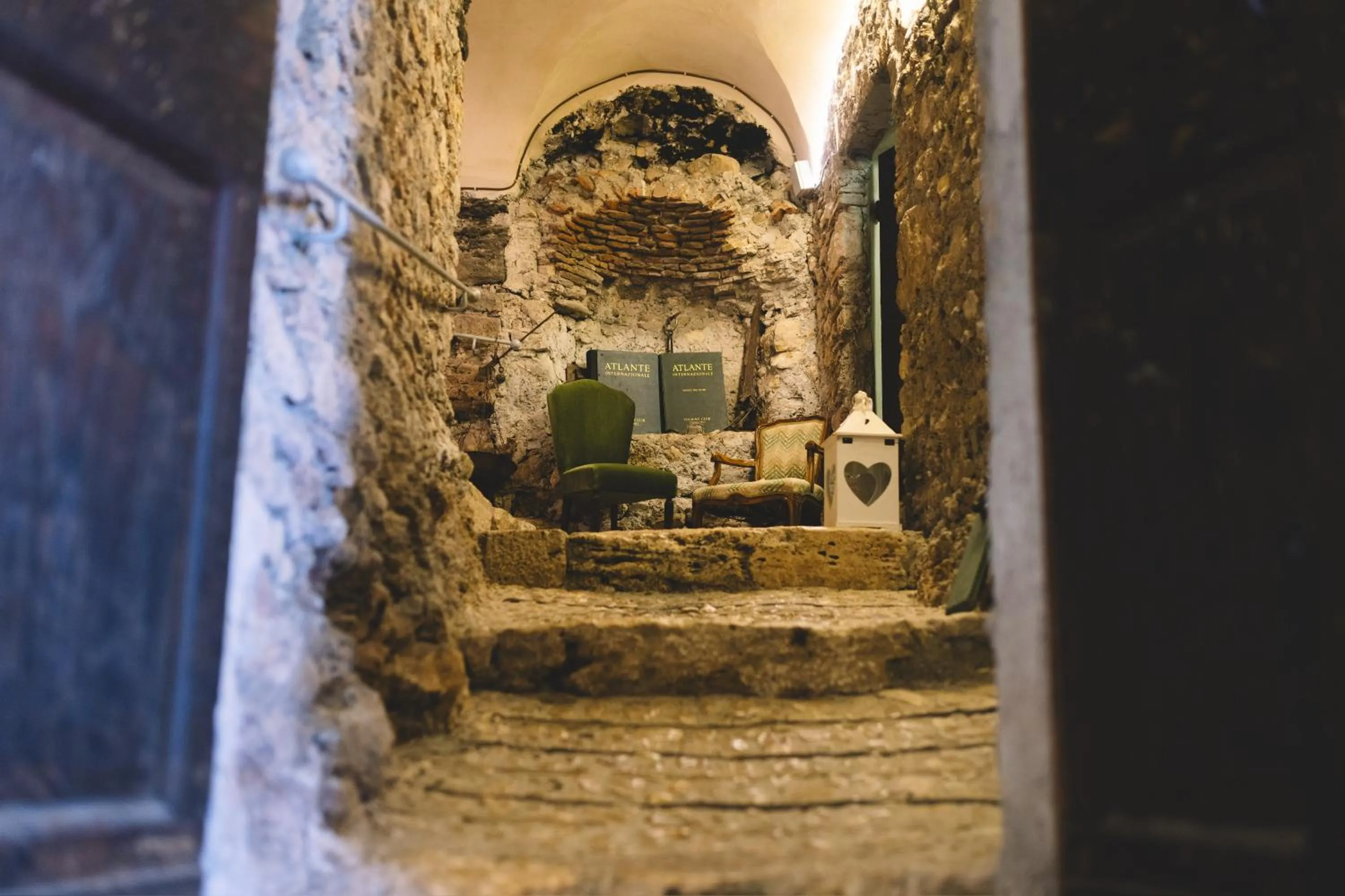Deluxe Double Room with Balcony in Tenuta di Vico Moricino