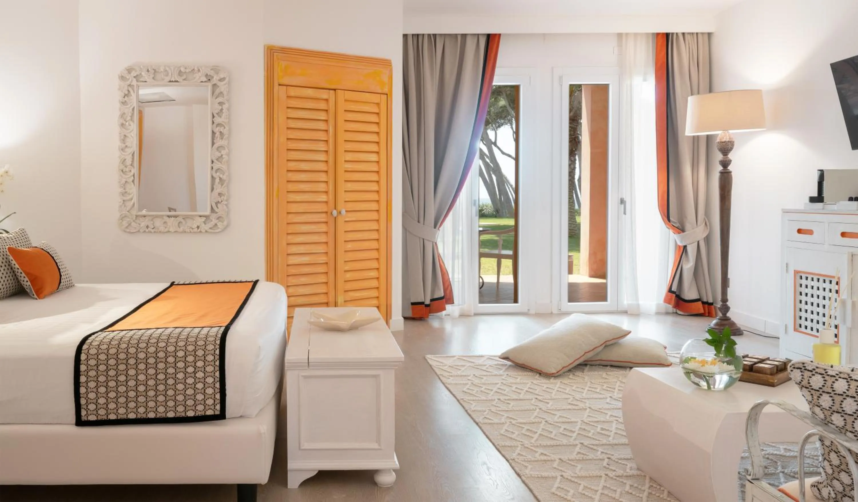 Bedroom, Bed in Hotel Cala Caterina