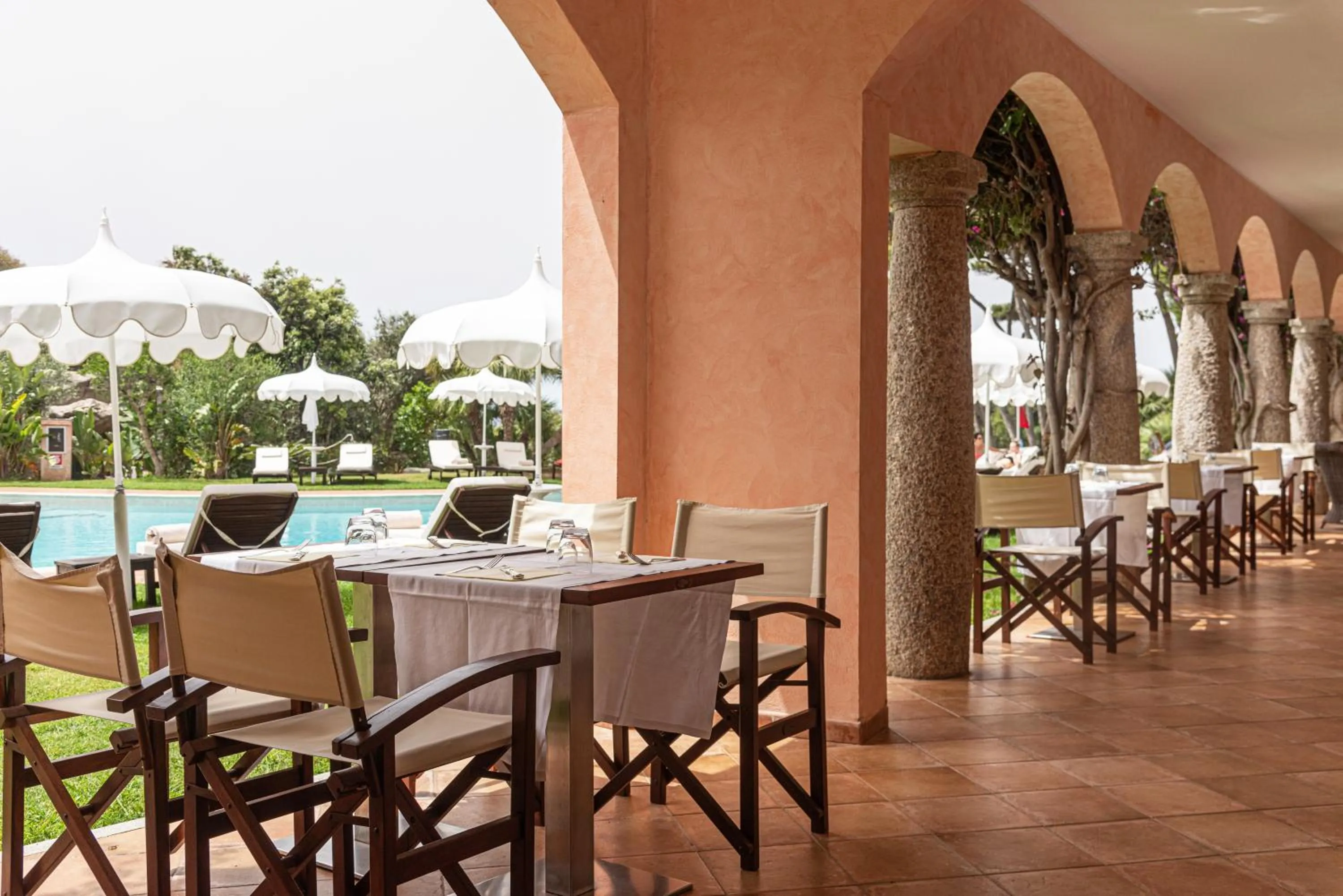 Patio in Hotel Cala Caterina