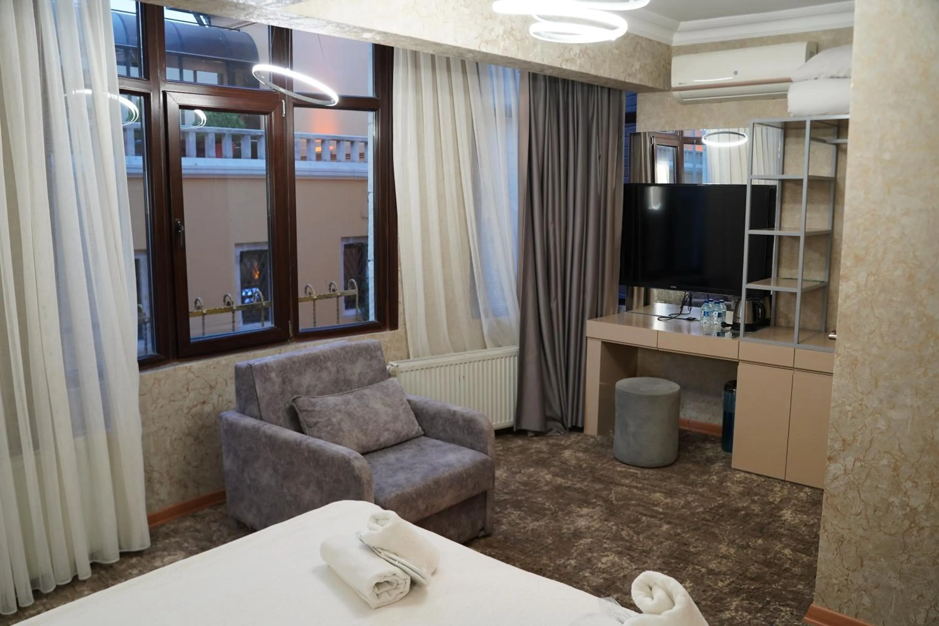 Photo of the whole room in Turk Art Hotel