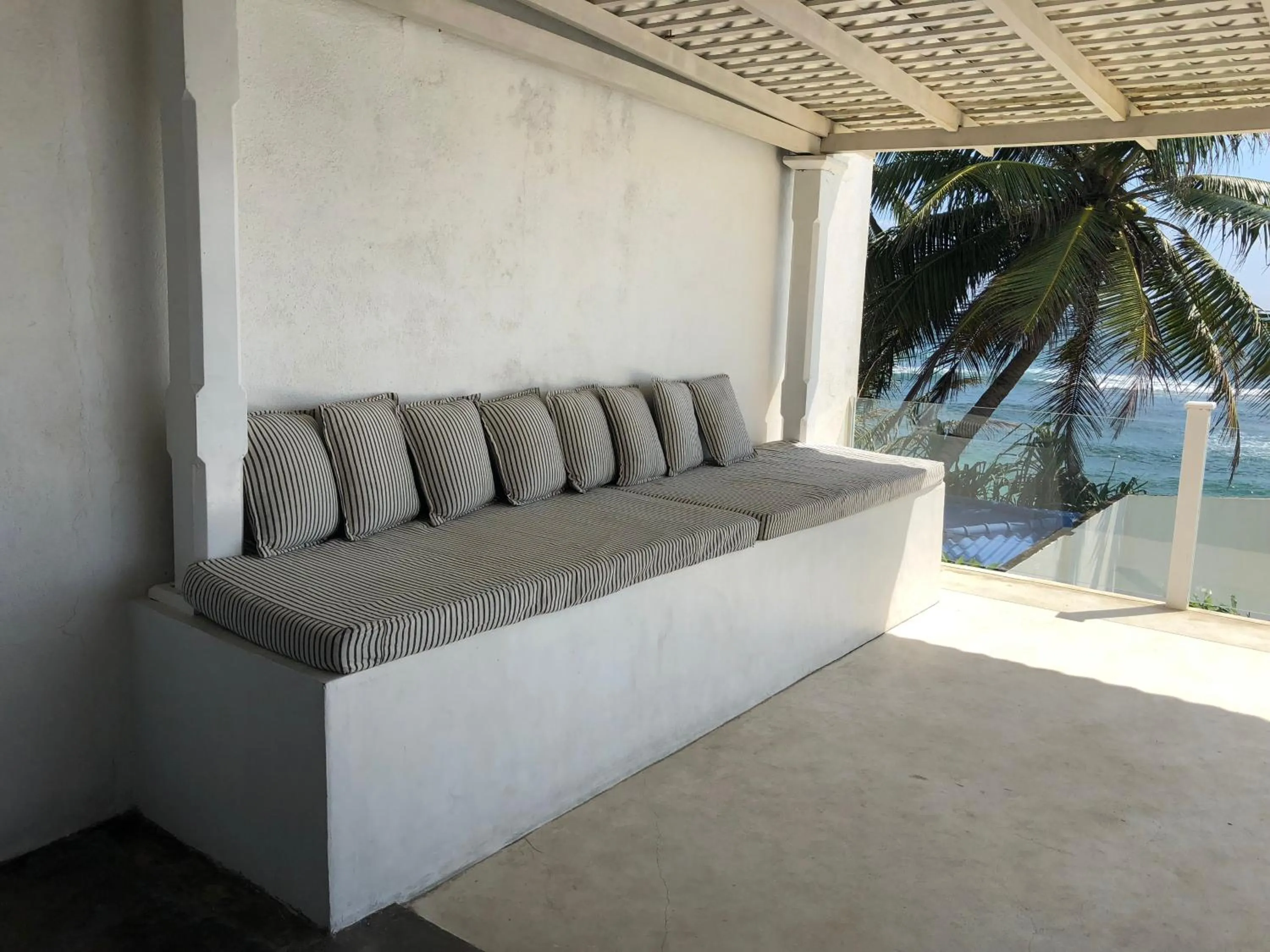 Patio in Galle Henna Beach House