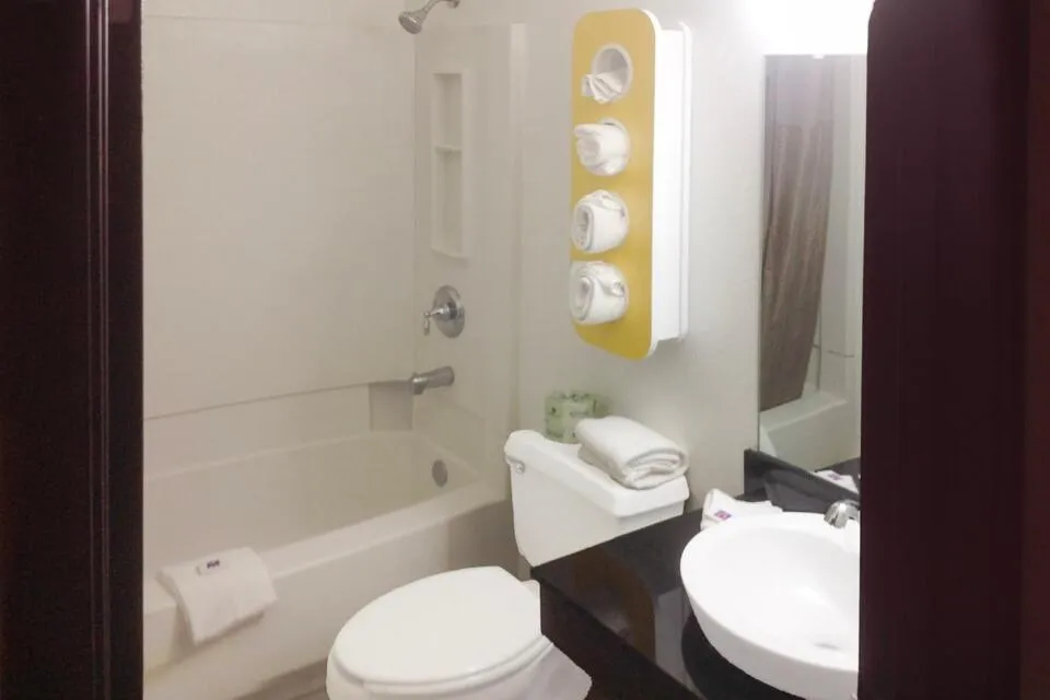 Bathroom in The Reserve Inn