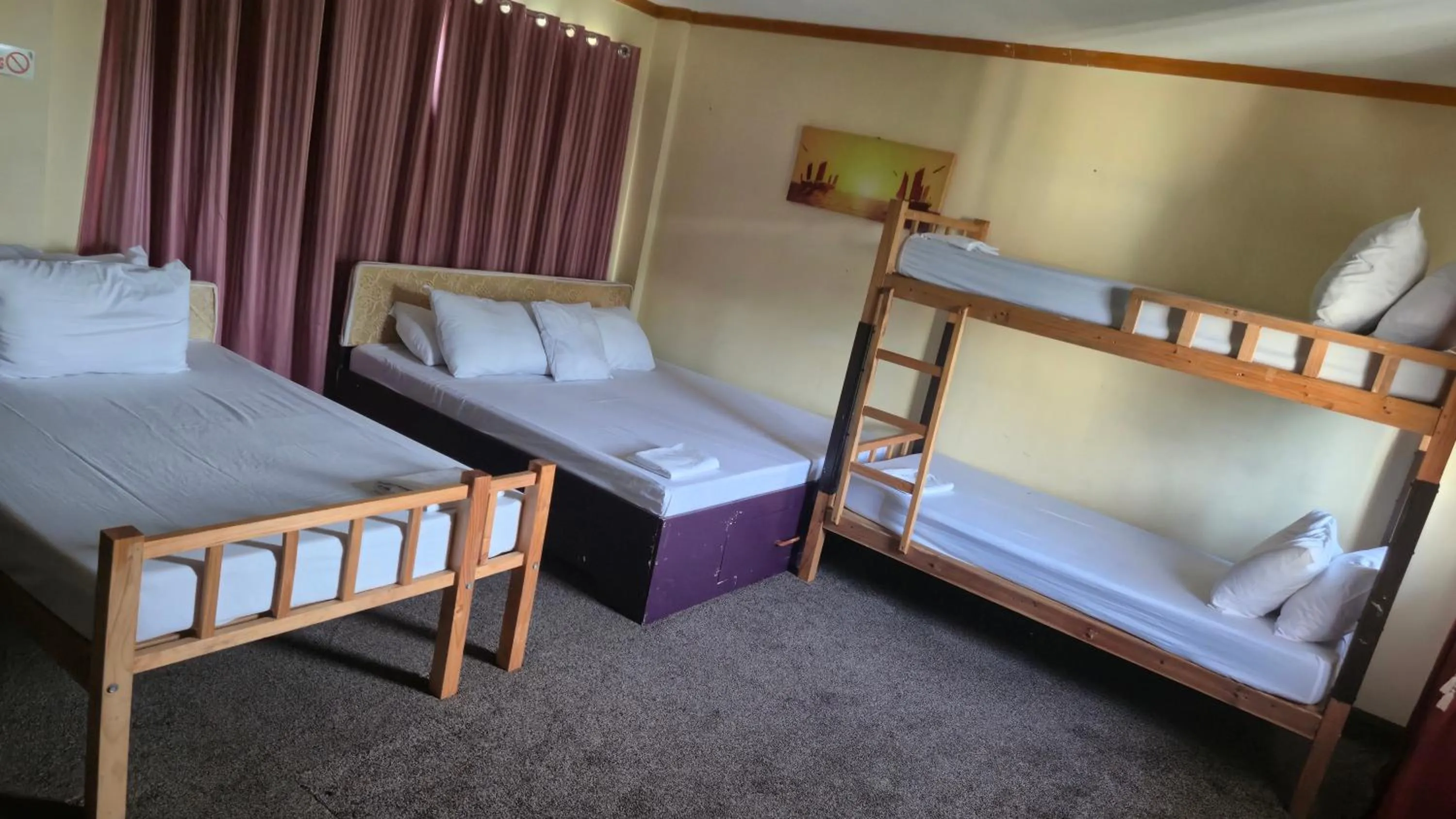 Bed in Cool Martin Family Hotel and Resort