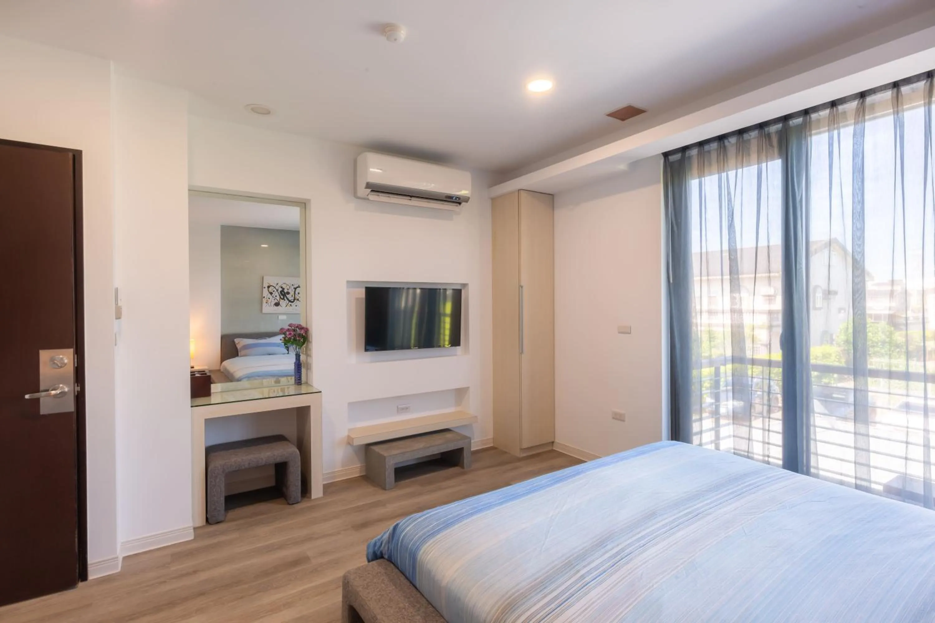 Bedroom, Bed in The Designer's House