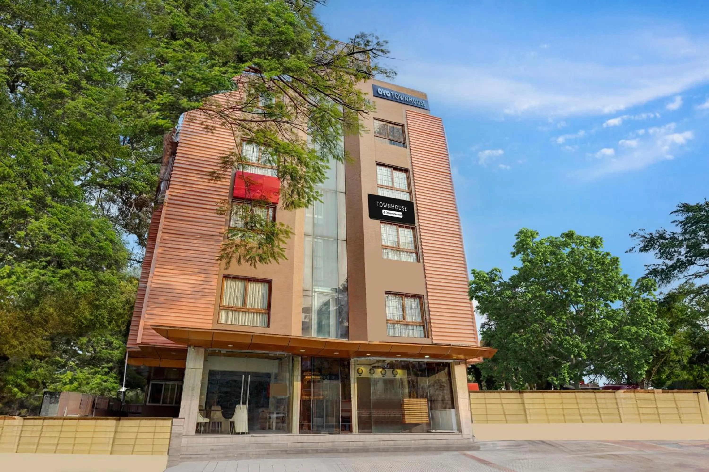 Facade/entrance in Super Townhouse Koramangala