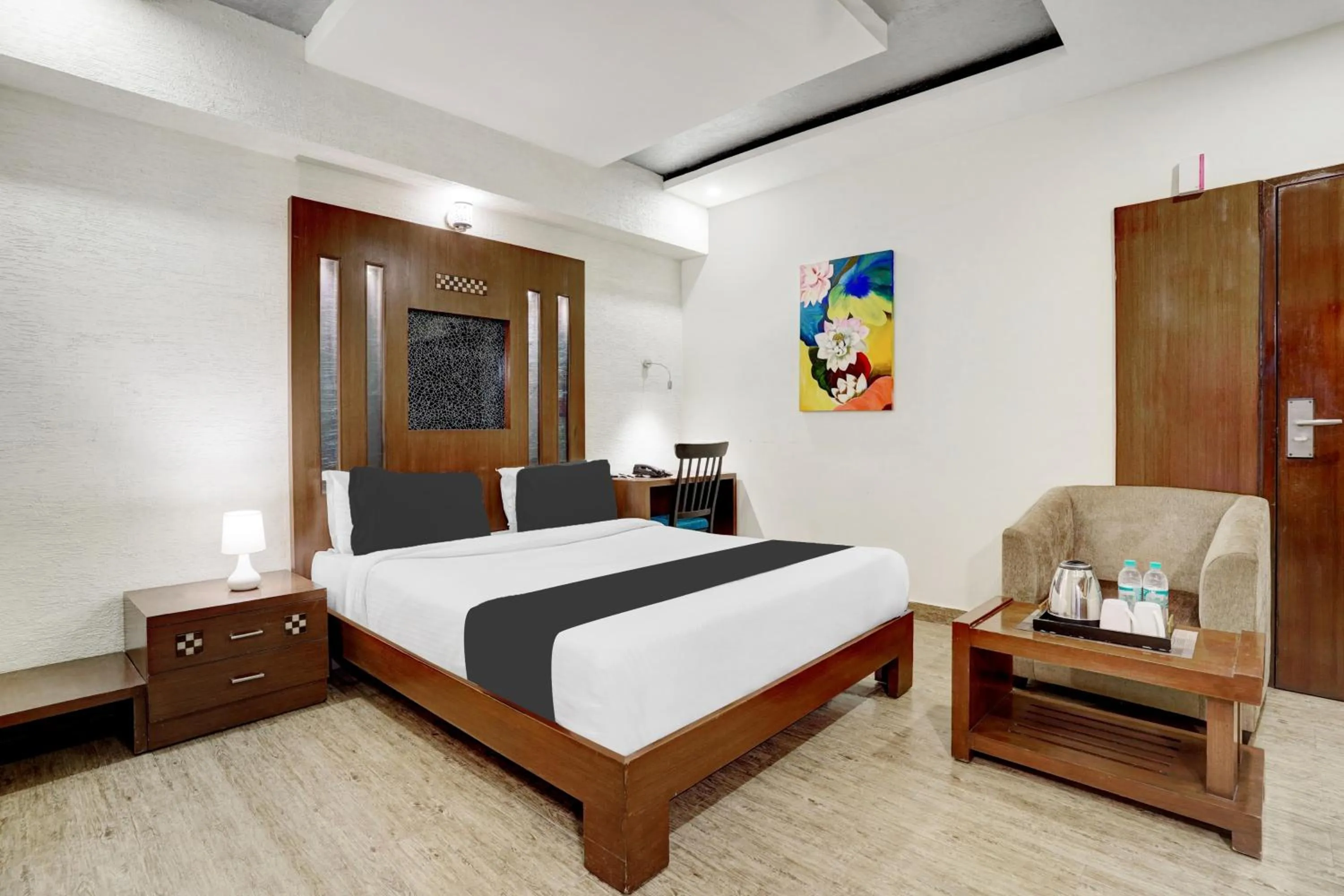 Bedroom, Bed in Super Townhouse Koramangala
