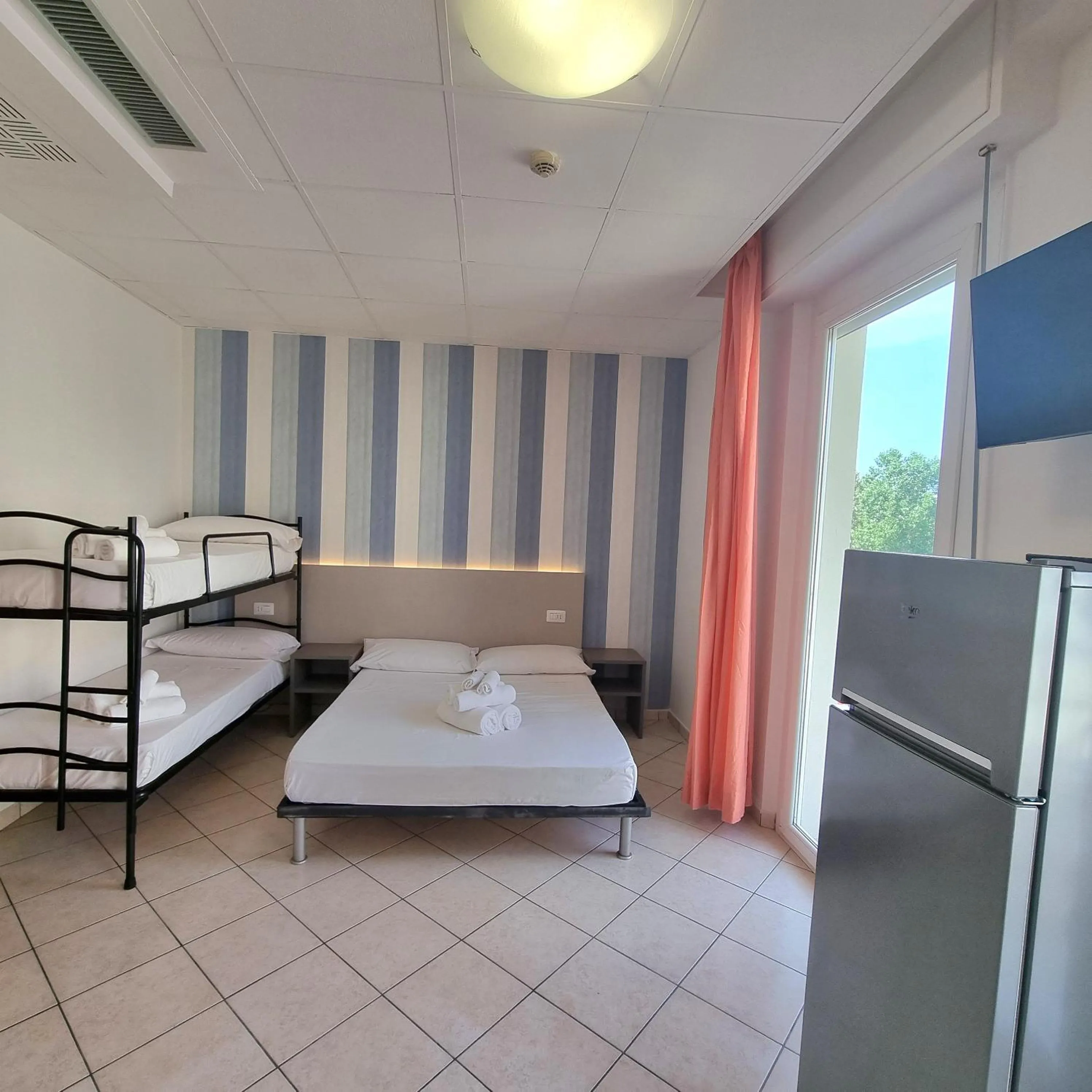 Photo of the whole room, Bed in Residence Mare