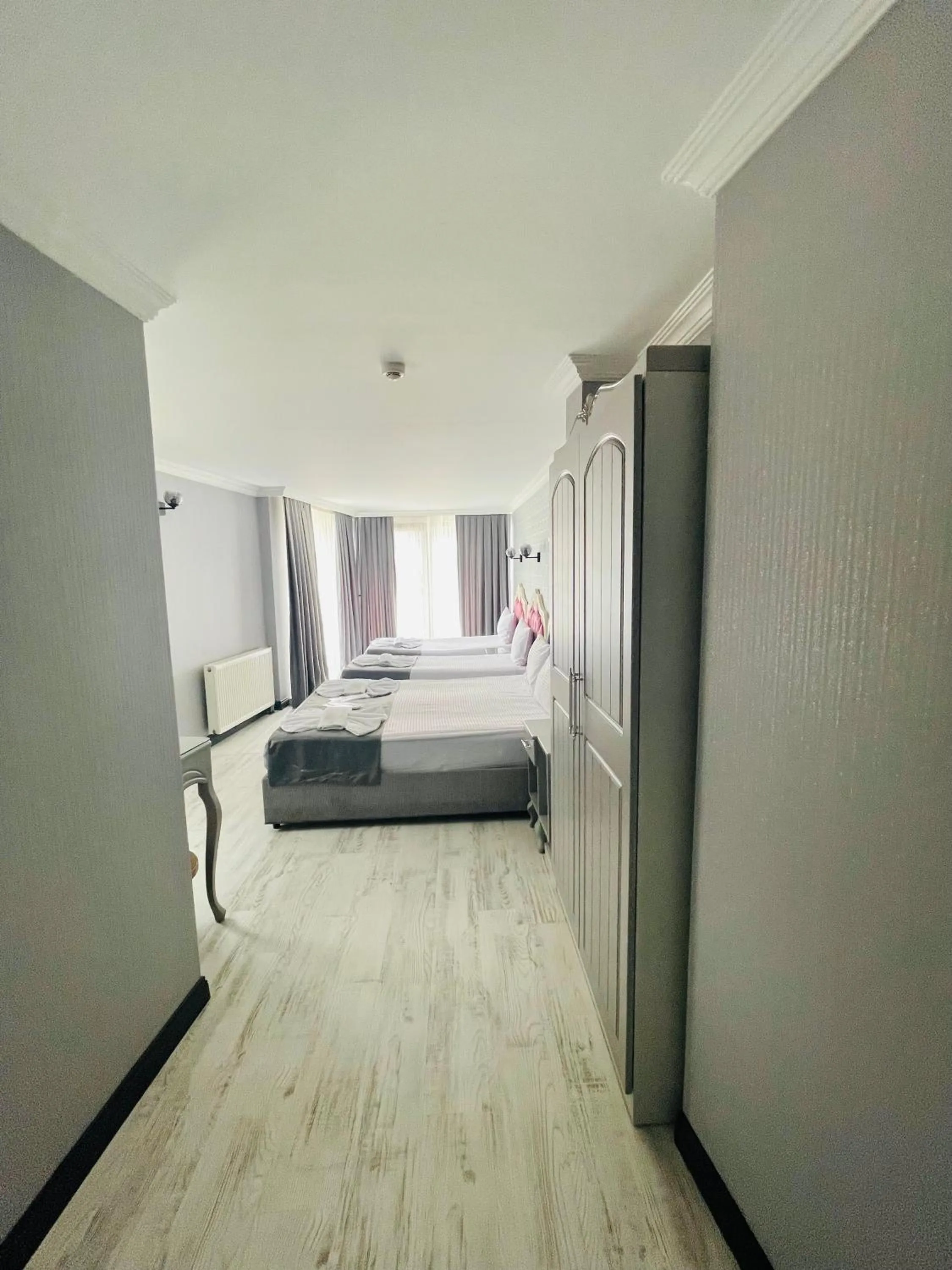 Photo of the whole room, Bed in Old City Viva Hotel