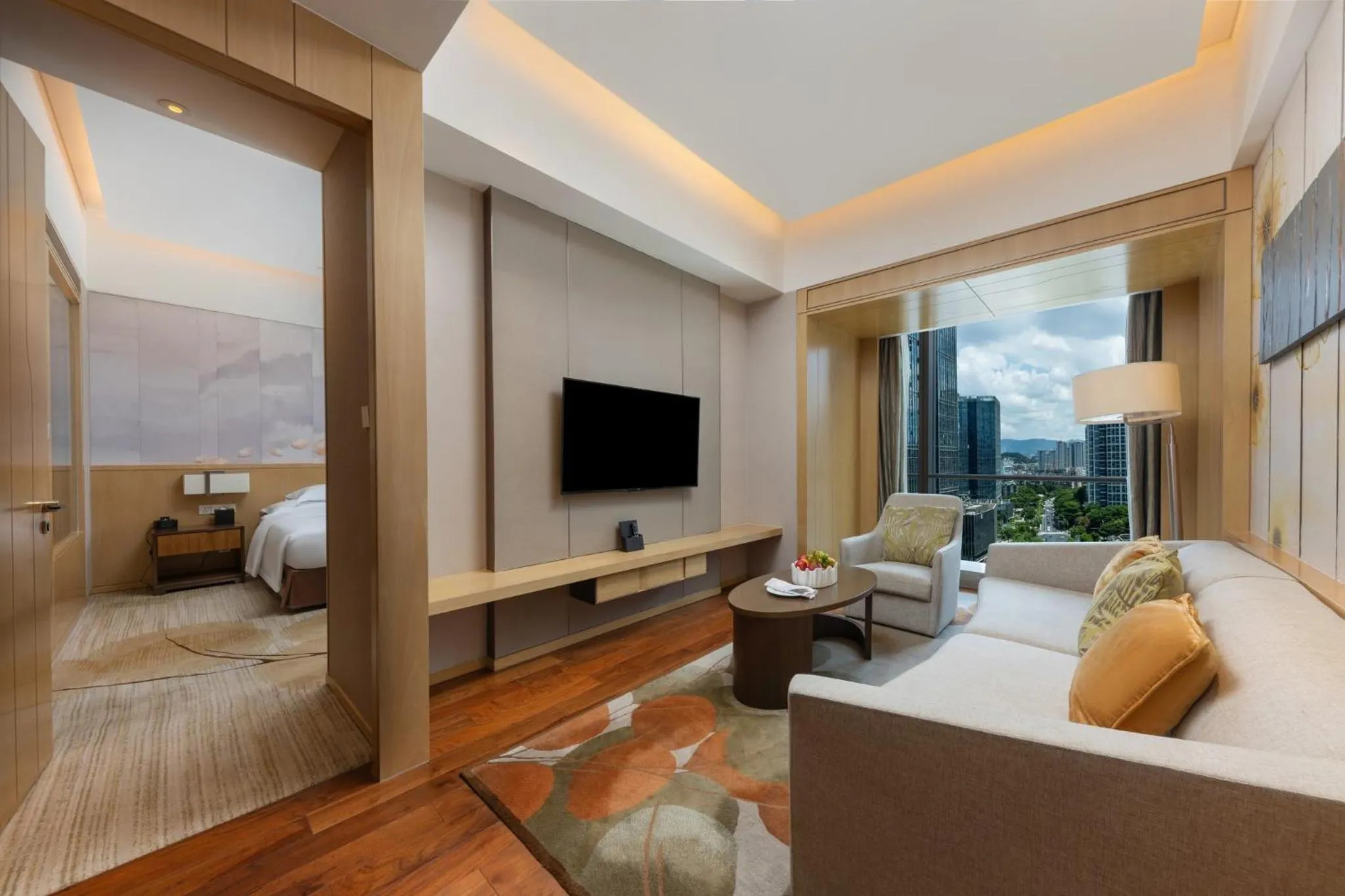 Photo of the whole room, Bed in Crowne Plaza Fuzhou Riverside by IHG