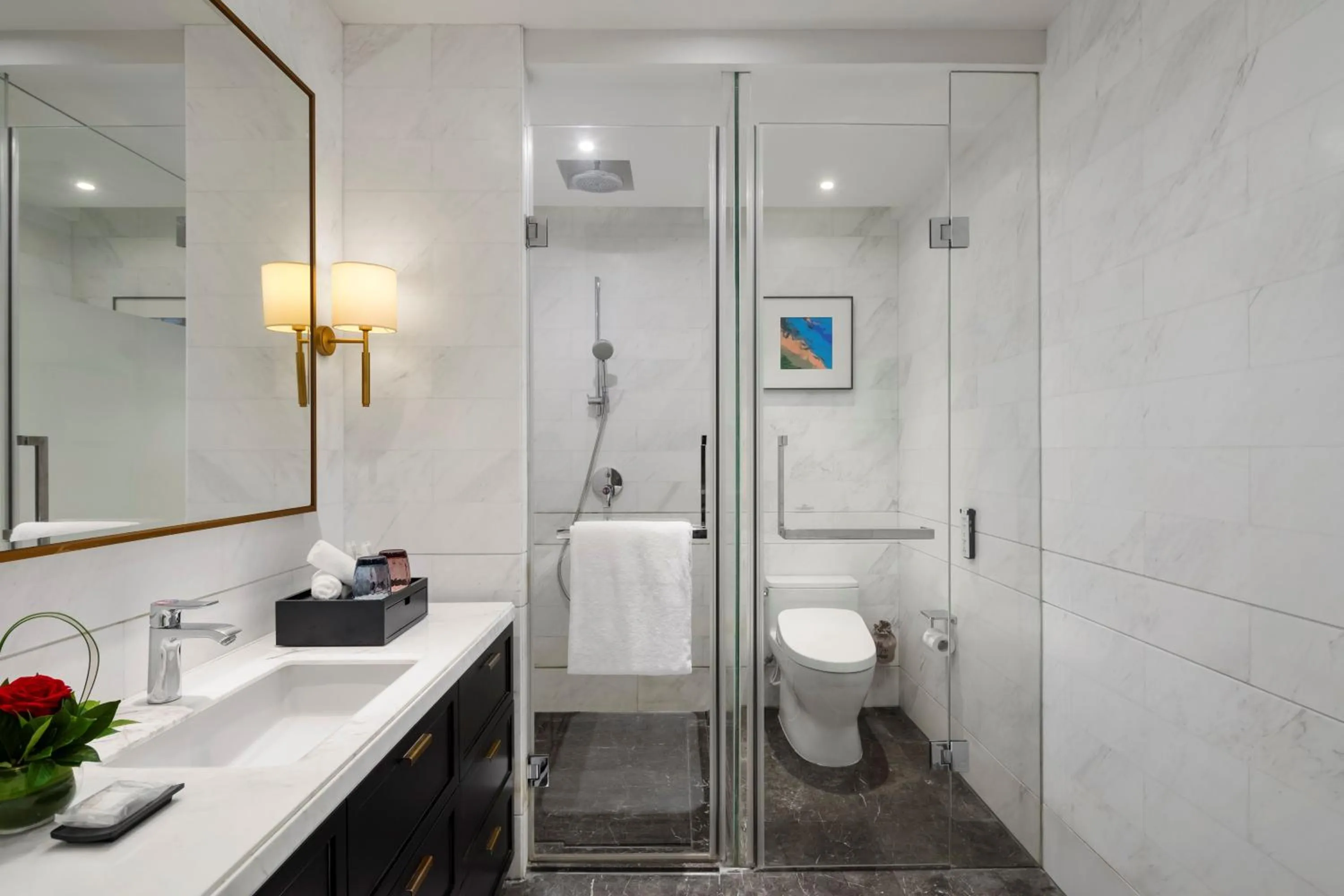 Bathroom in InterContinental Haikou Seaview by IHG