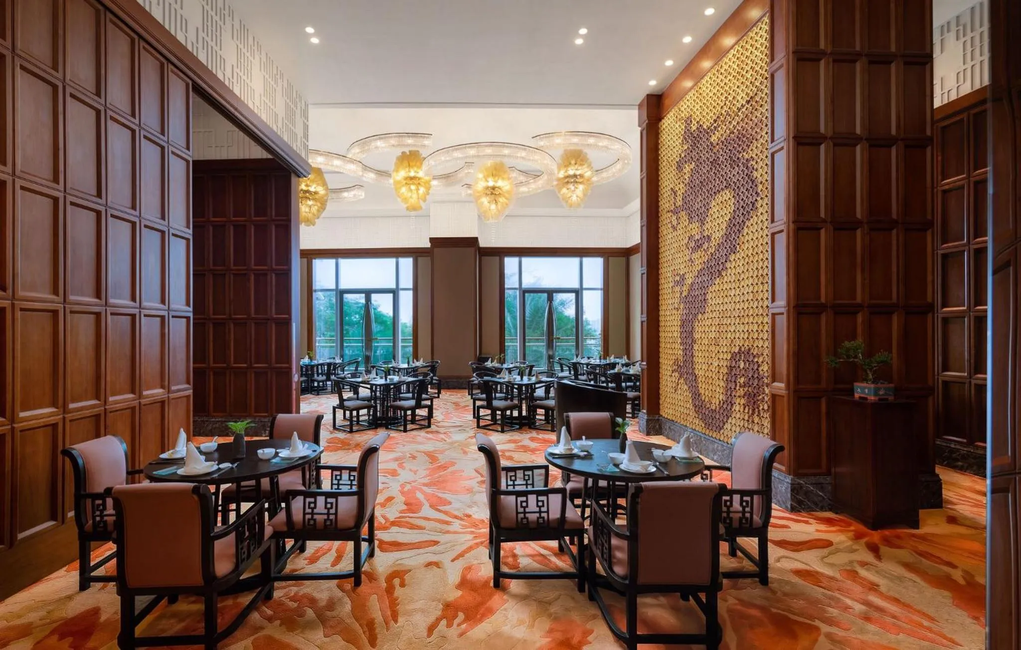 Restaurant/places to eat in InterContinental Haikou Seaview by IHG