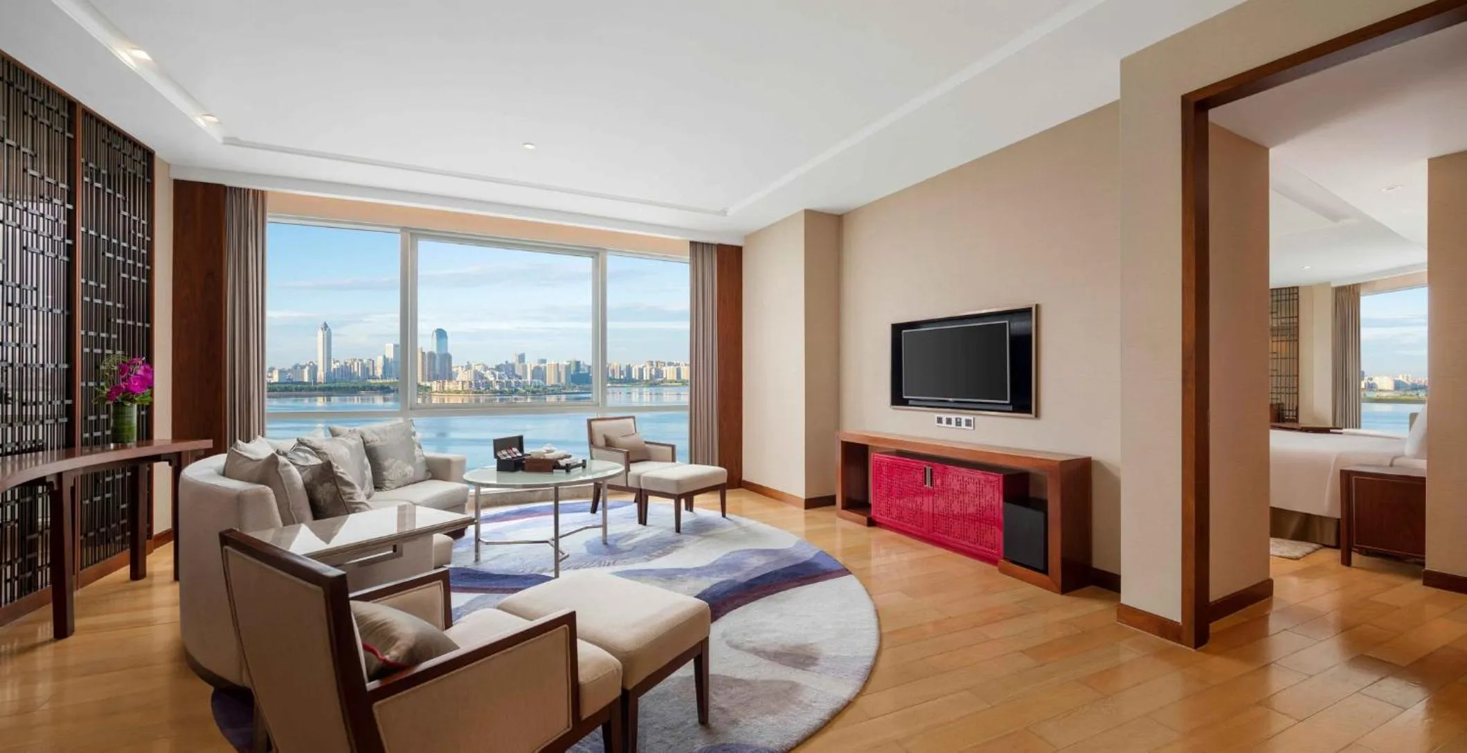 Photo of the whole room in InterContinental Haikou Seaview by IHG