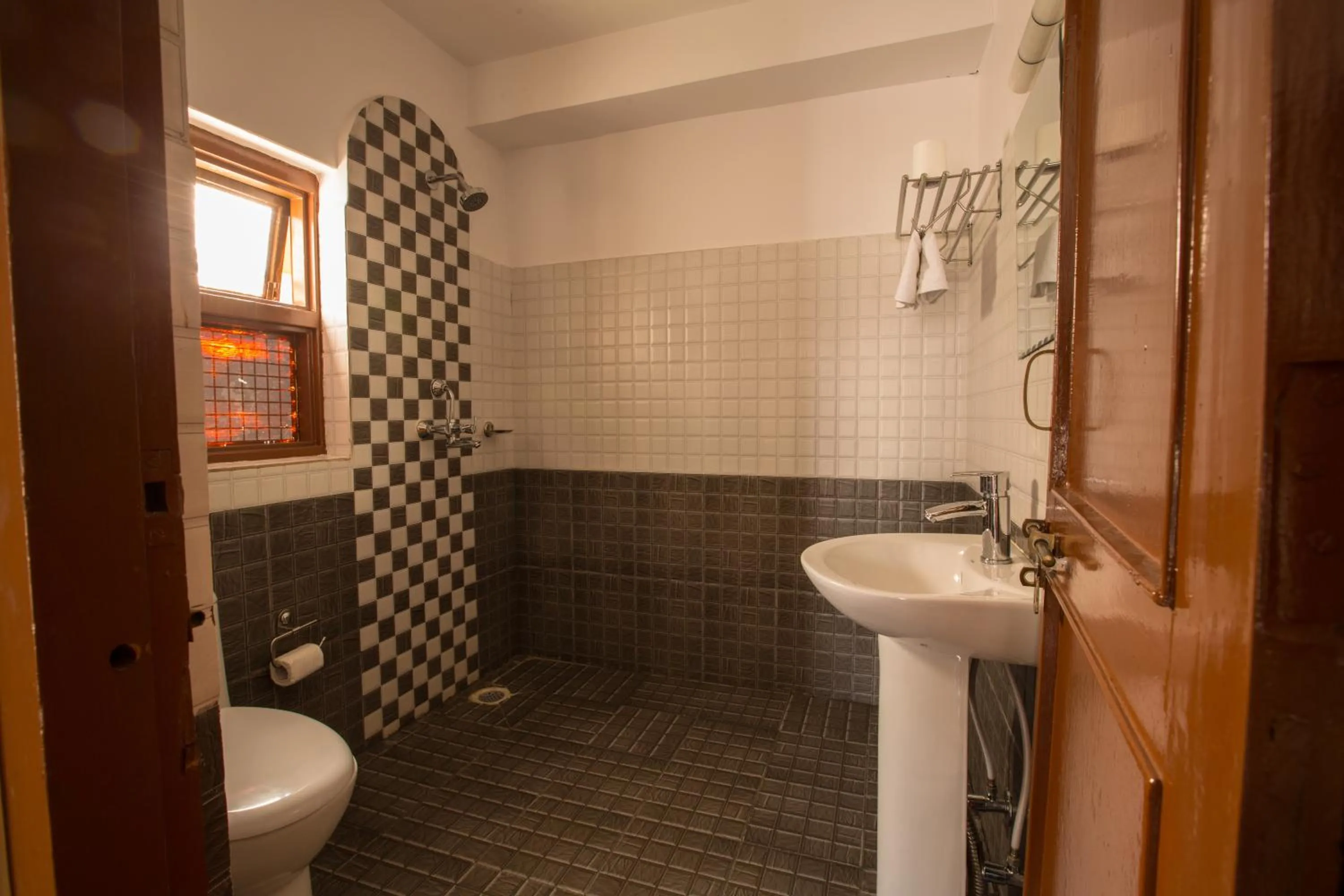 Bathroom in Hotel Pokhara View