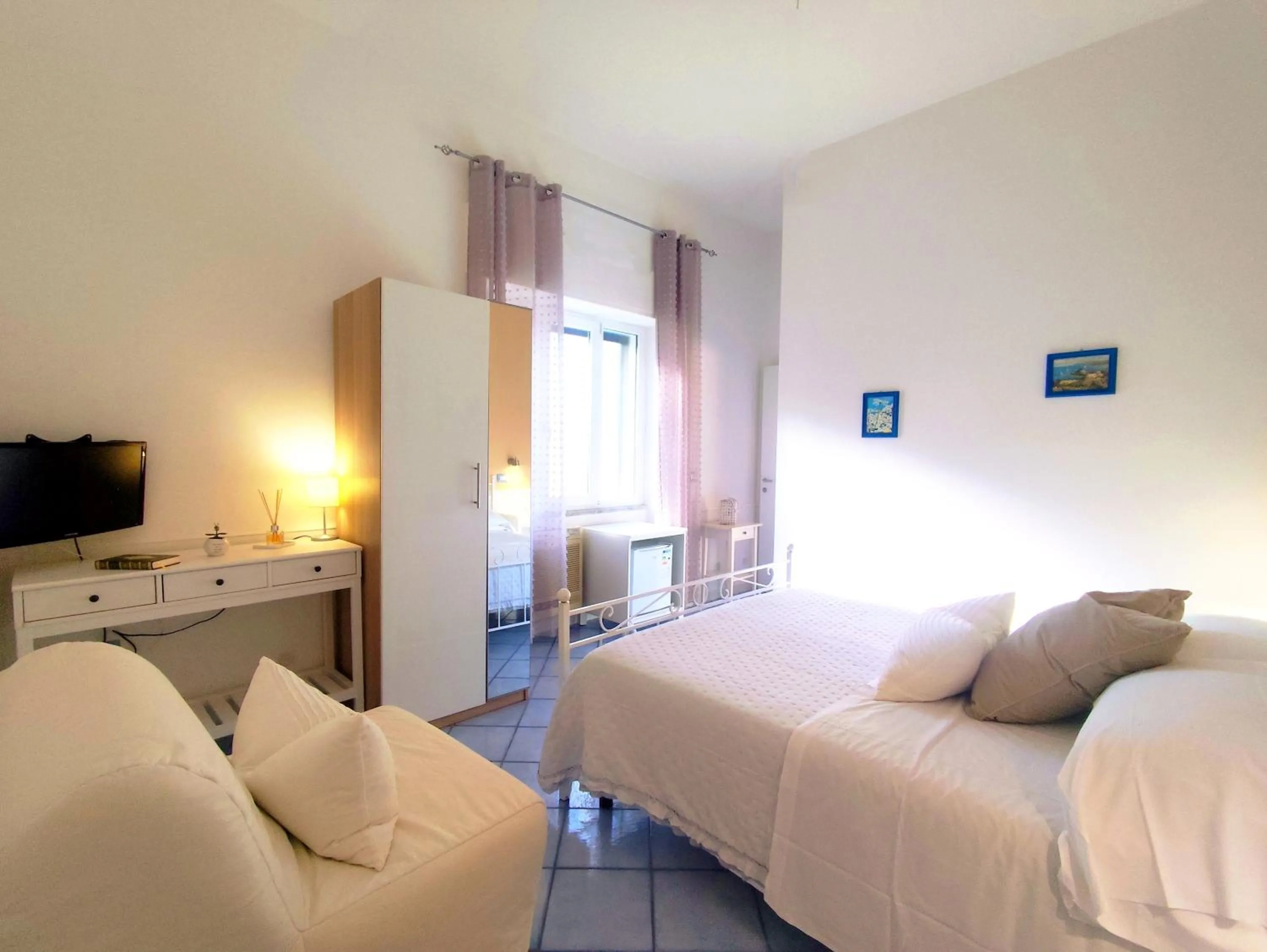 Bed in B&B Posidonia