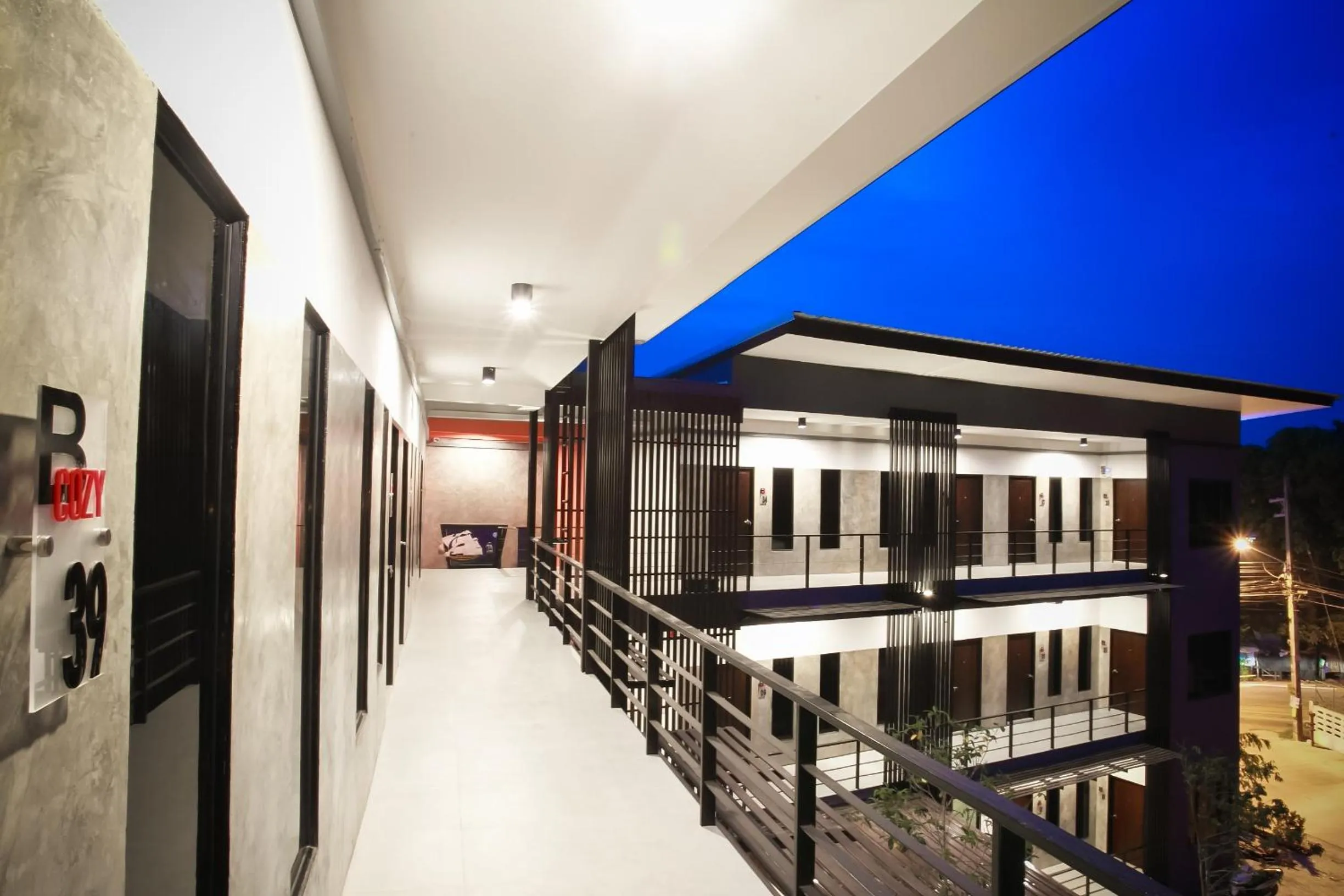 Balcony/Terrace in B-Cozy Hotel