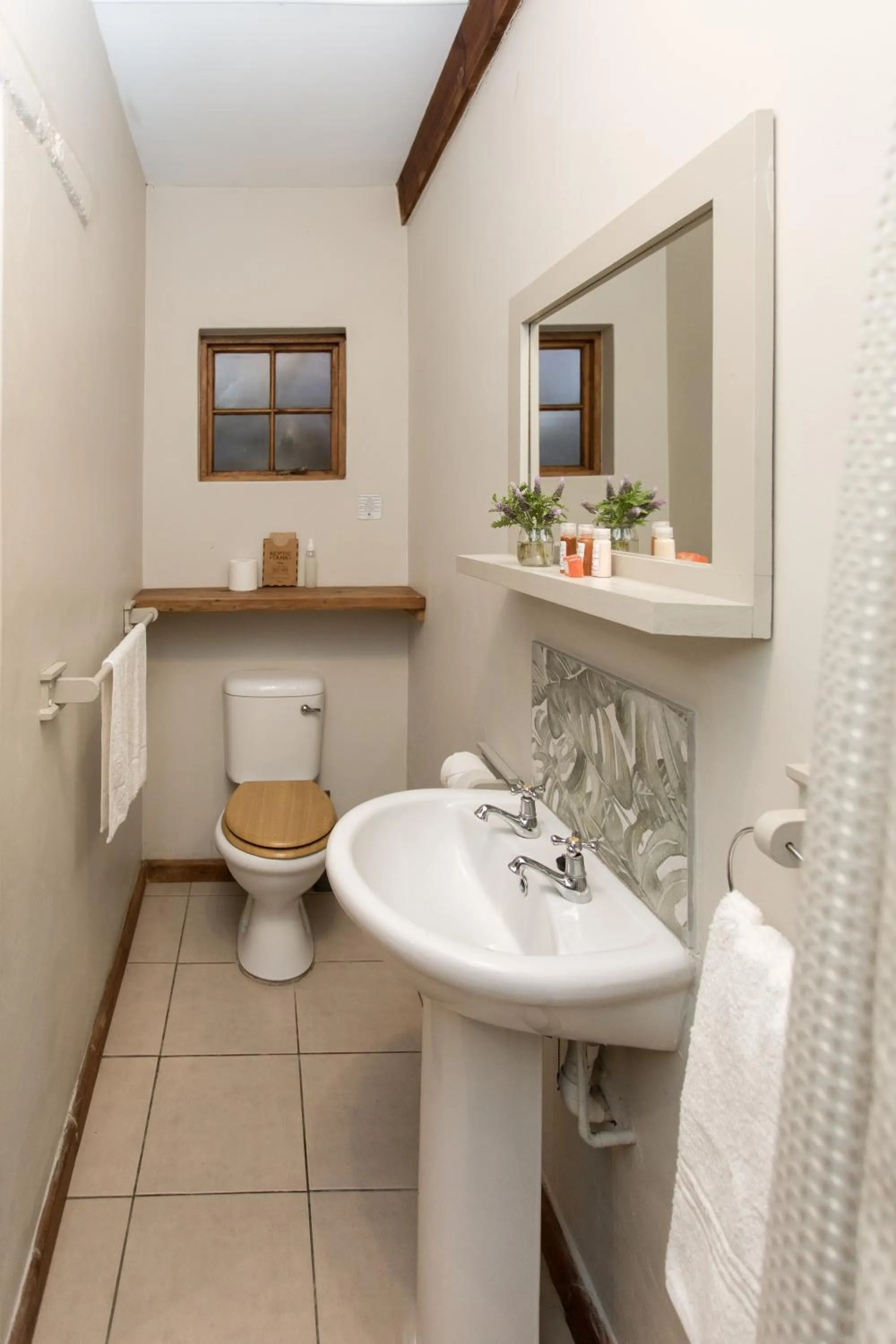 Bathroom in Bella Manga Country Escape