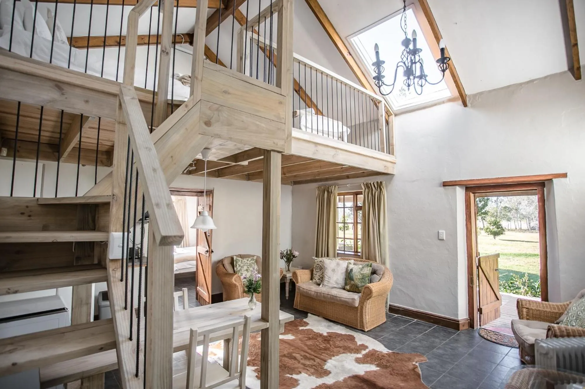 Dining area in Bella Manga Country Escape