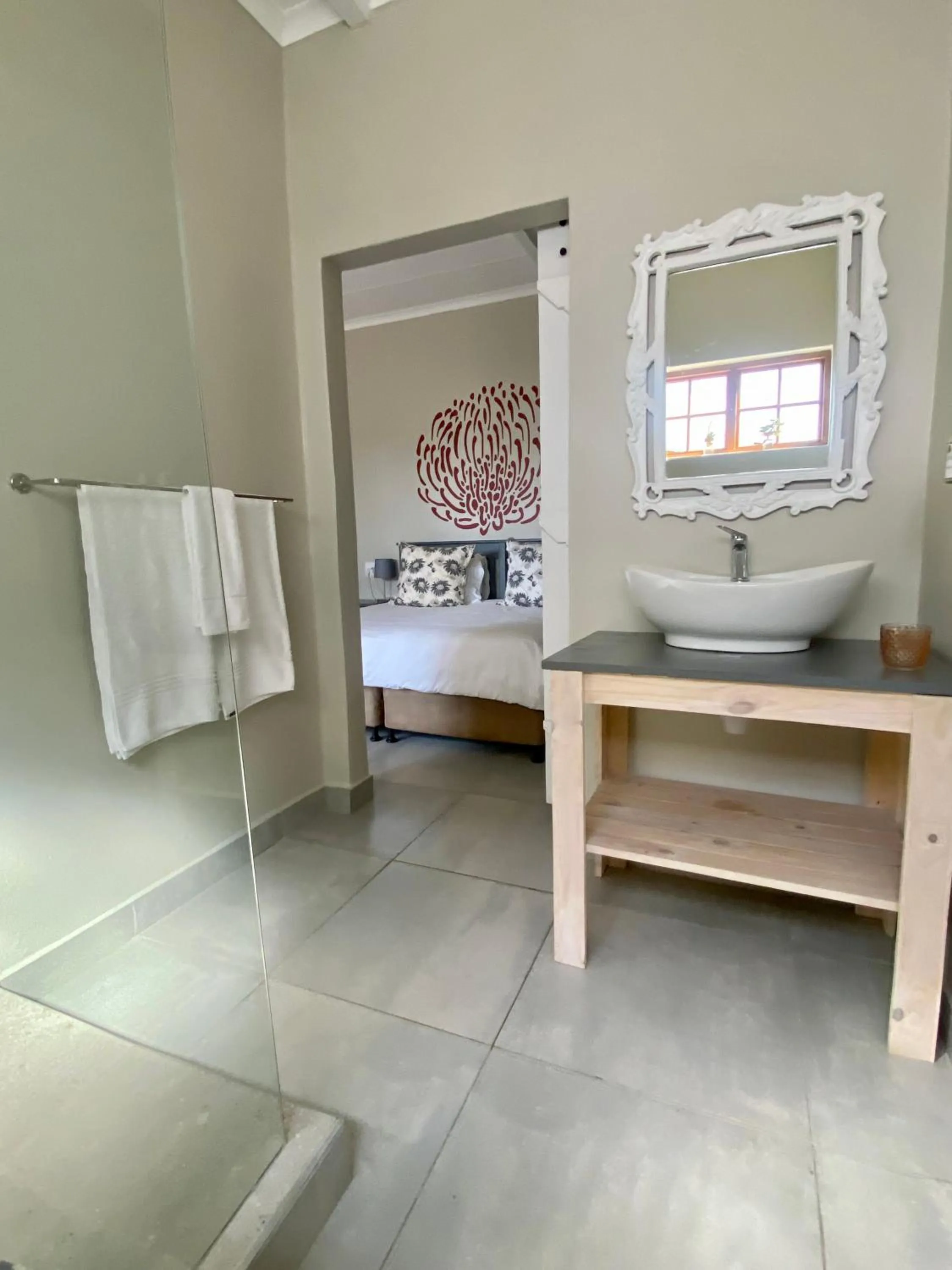 Bella Manga Country Escape