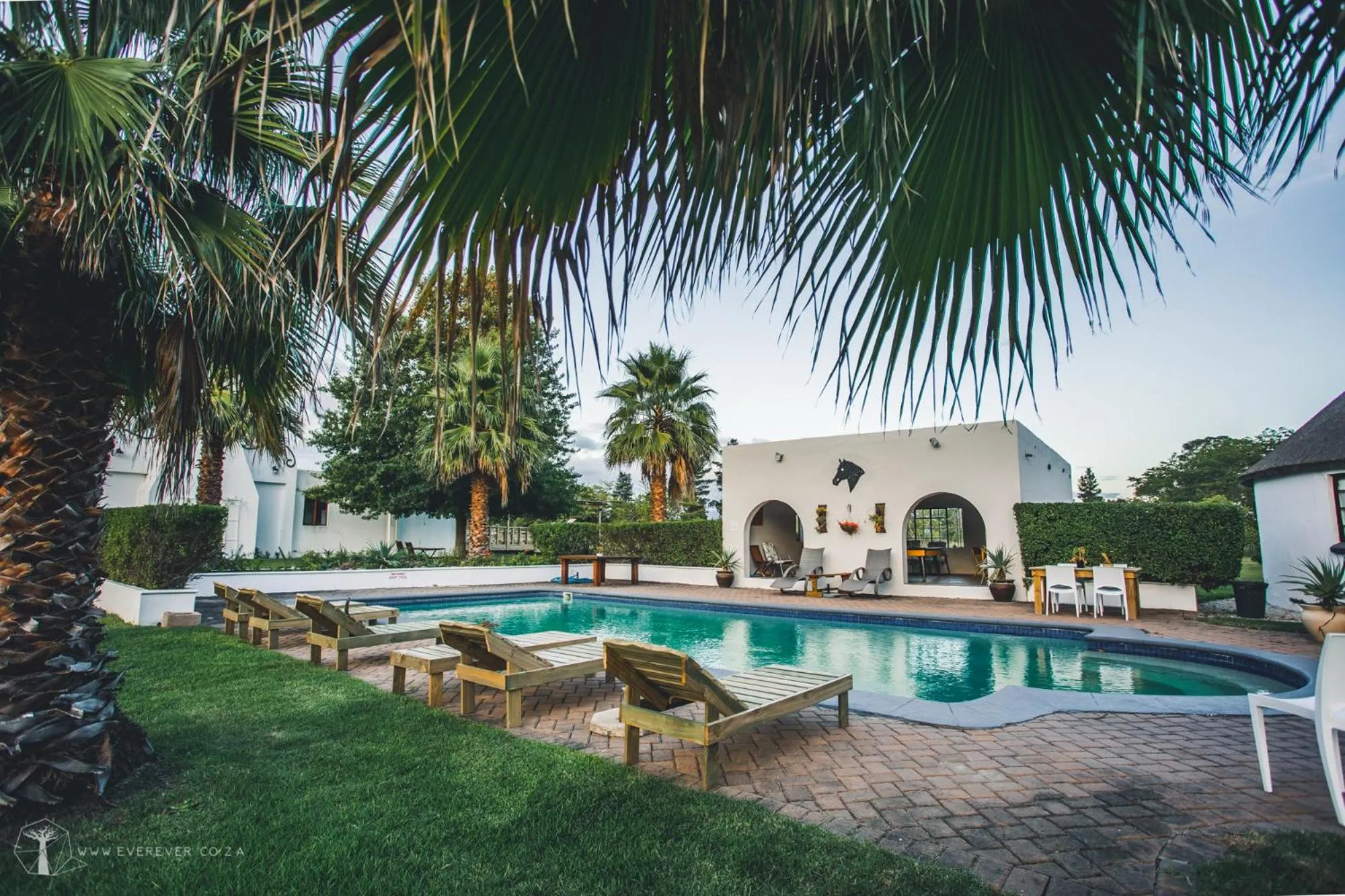 Swimming pool in Bella Manga Country Escape
