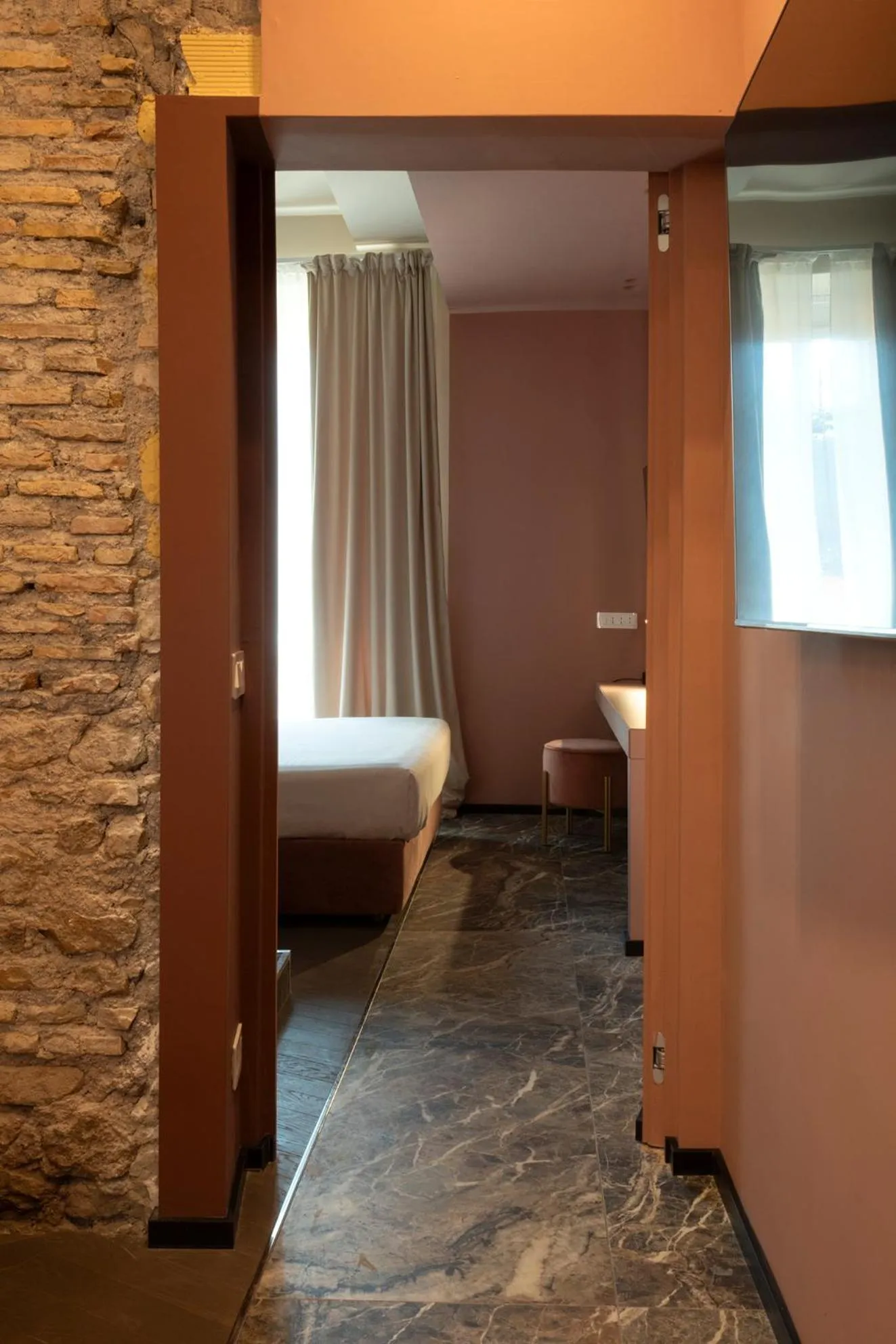 Bed in Colonna Suite Del Corso