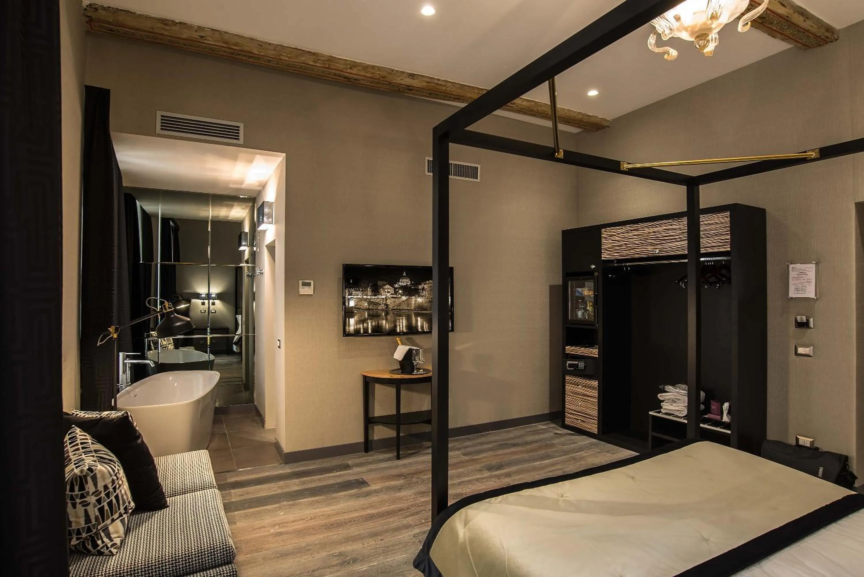 Bedroom, Bed in Colonna Suite Del Corso