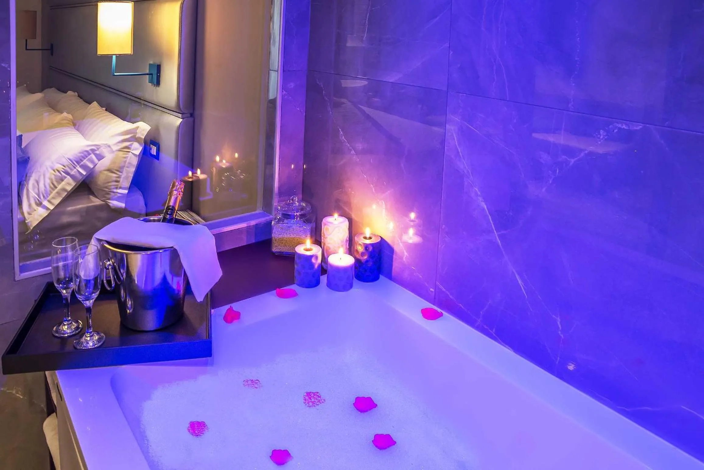 Bathroom in Colonna Suite Del Corso