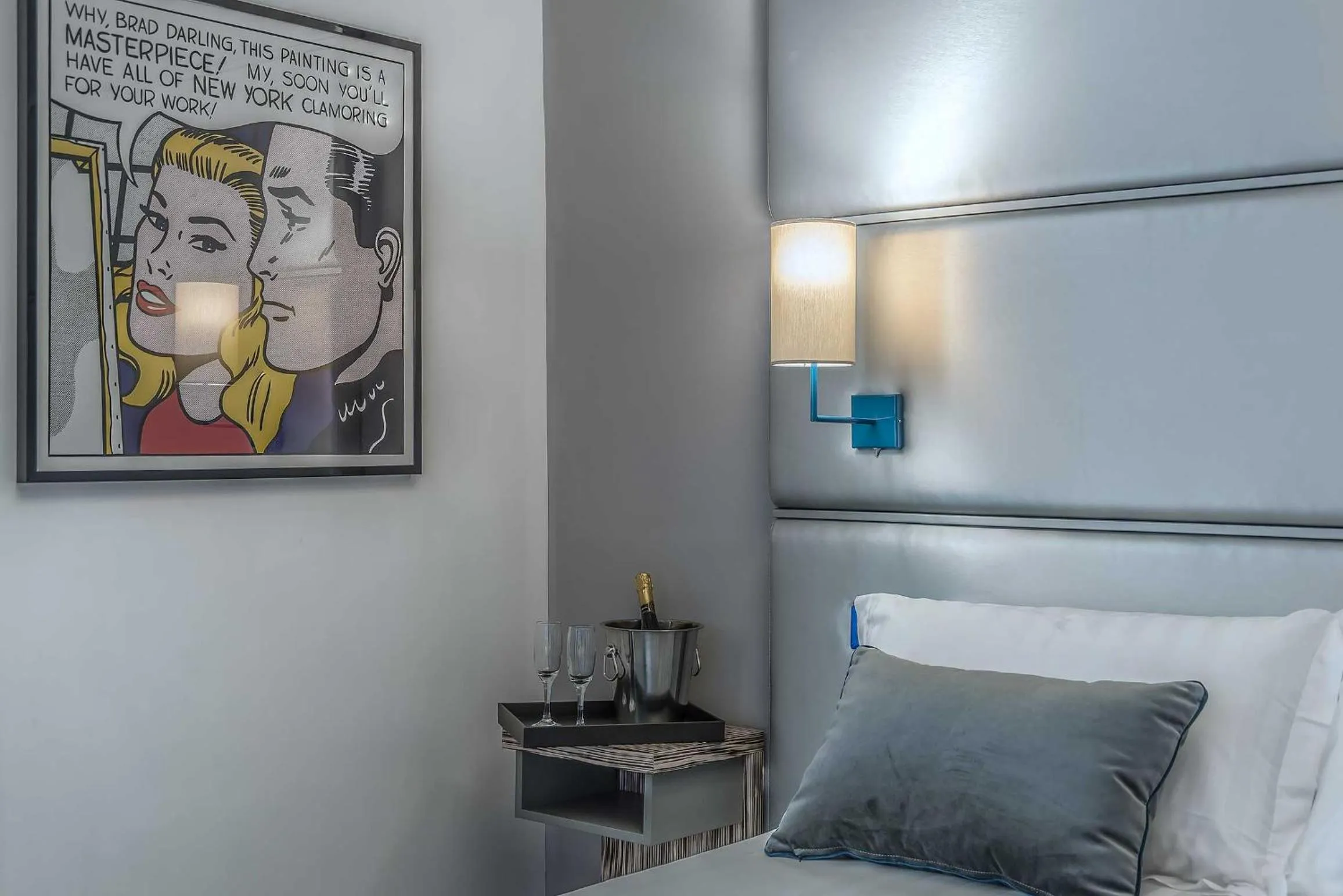 Decorative detail, Bed in Colonna Suite Del Corso