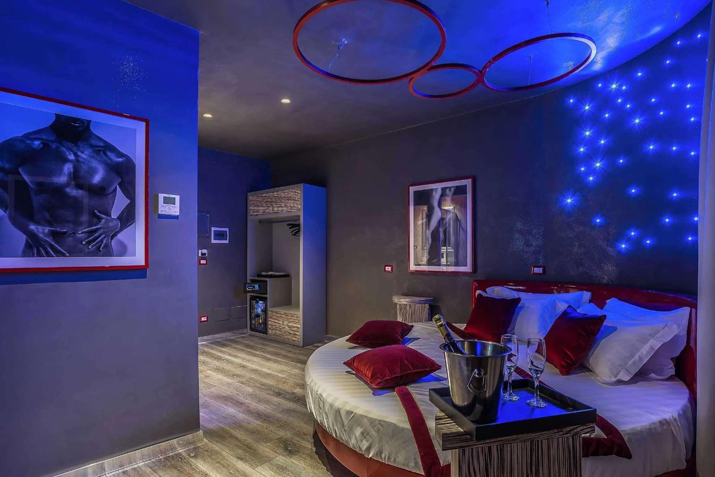 Photo of the whole room, Bed in Colonna Suite Del Corso