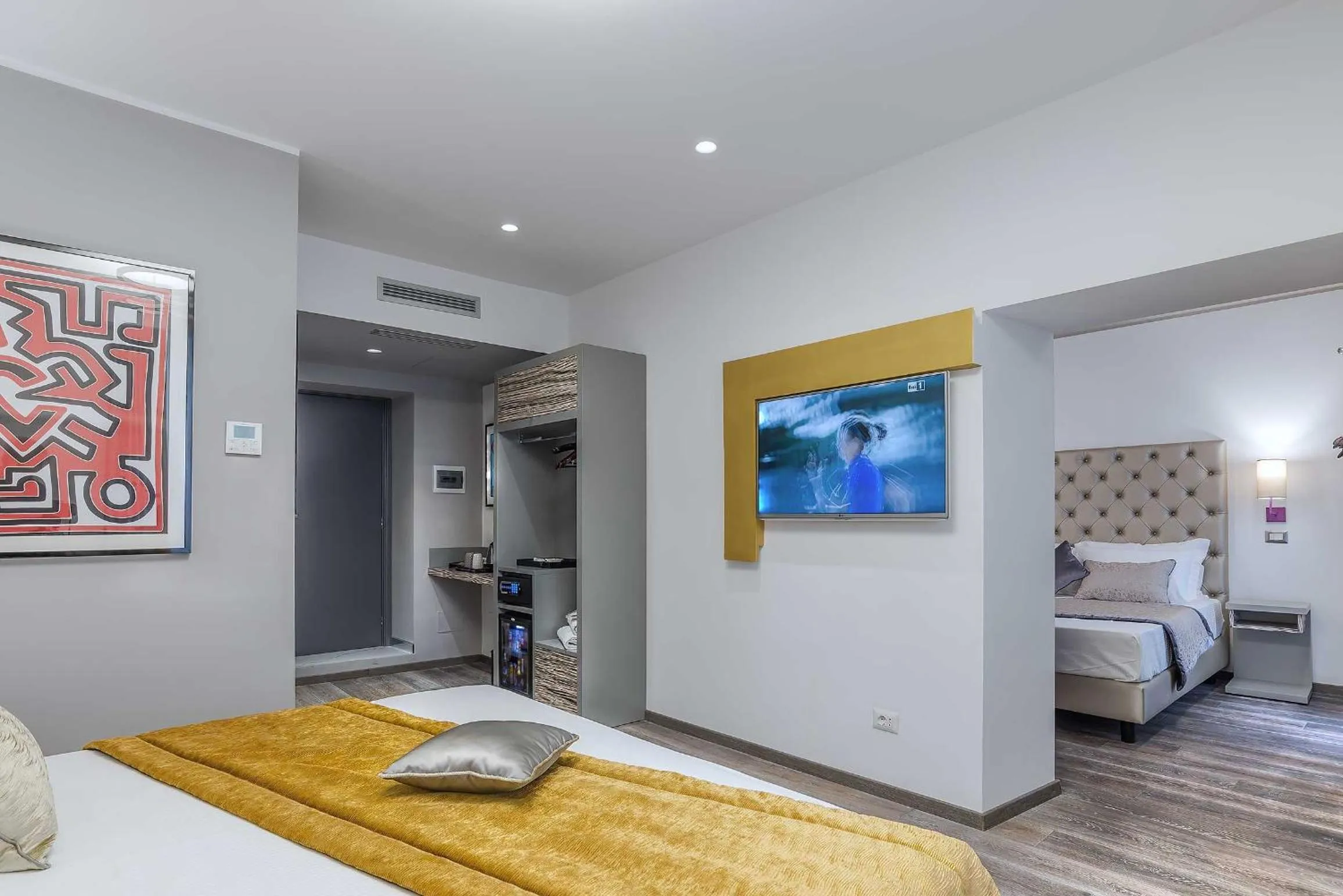 Photo of the whole room, Bed in Colonna Suite Del Corso