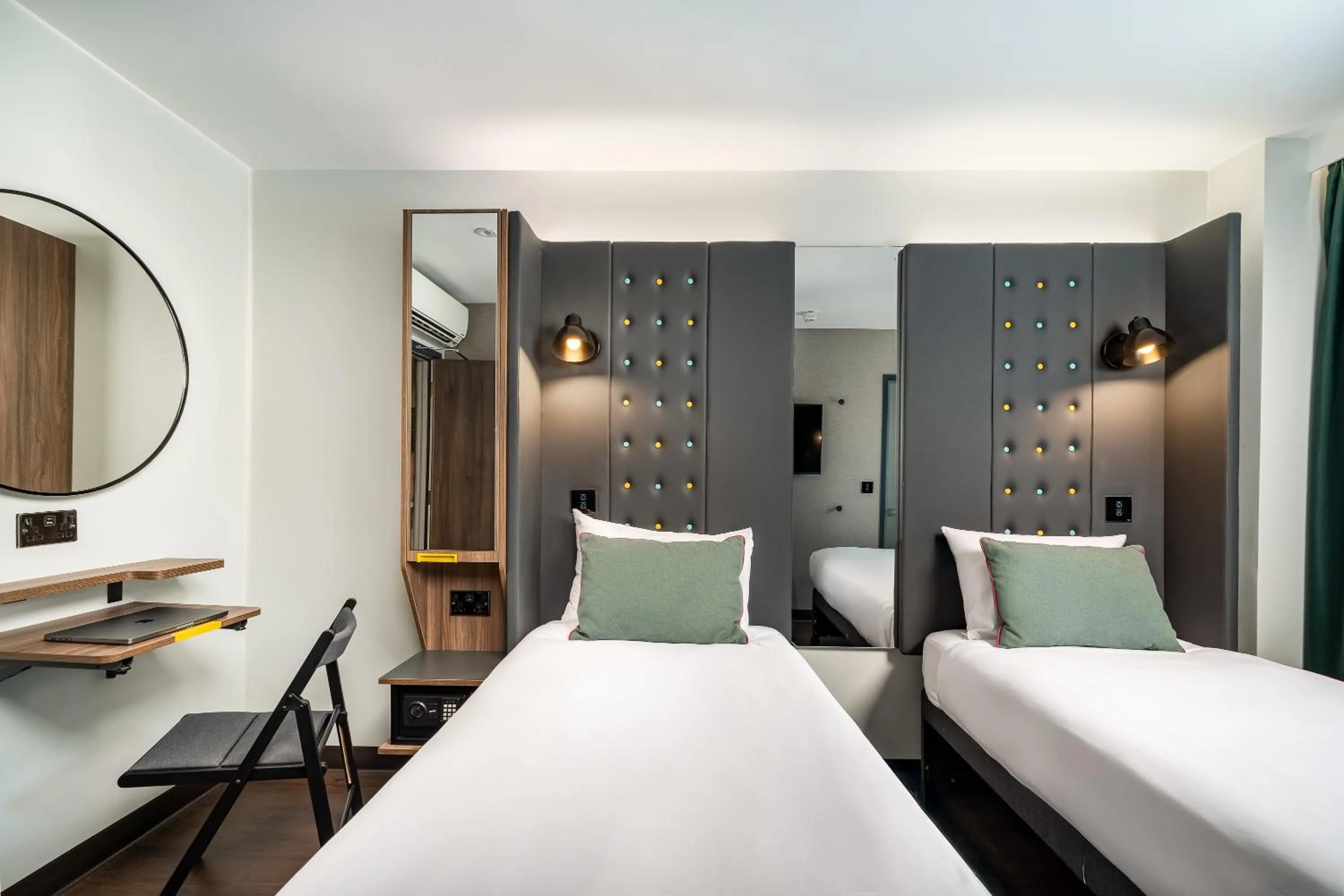 Bedroom, Bed in Point A Hotel London Canary Wharf