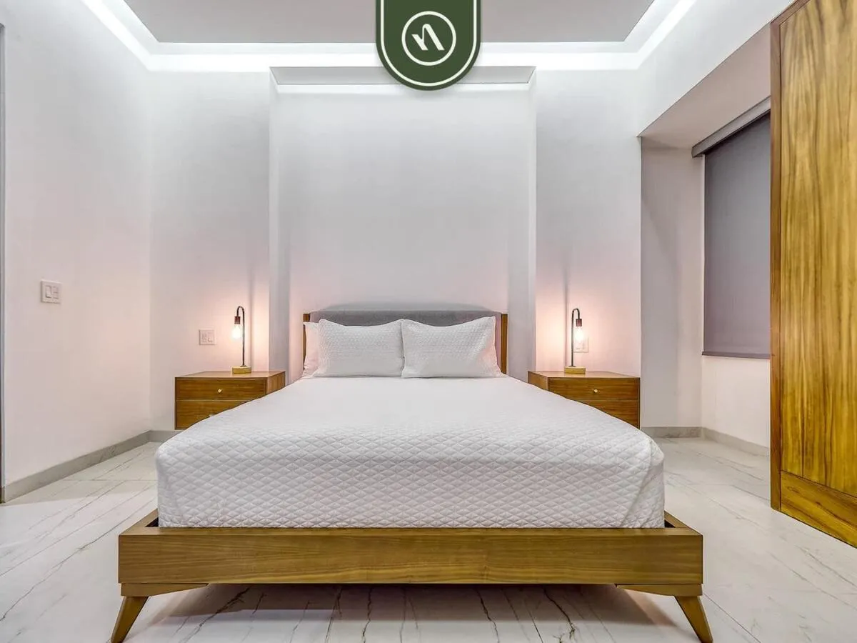 Bed in Amazing 1 BR Condo with Terrace - Rooftop Pool