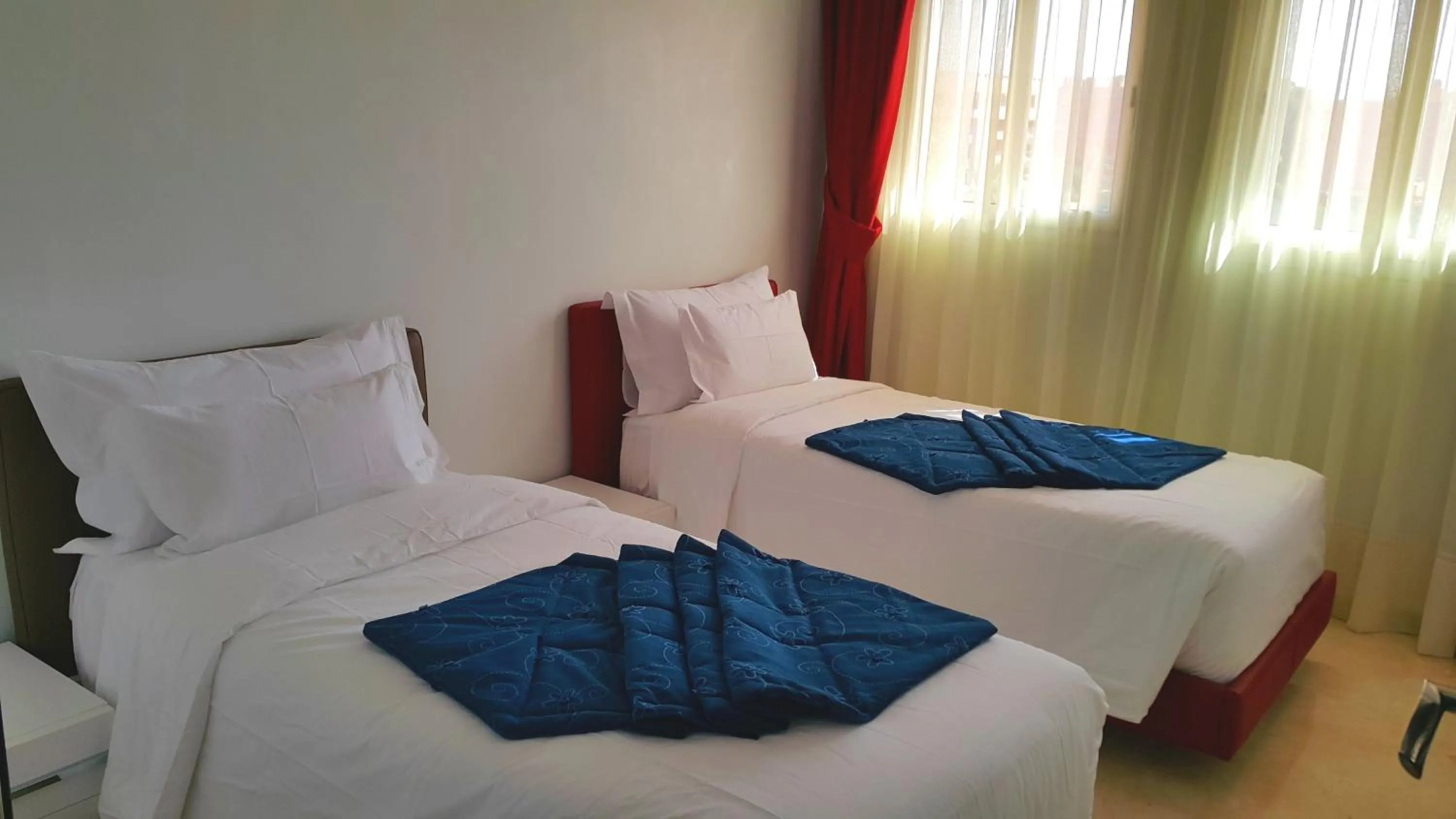 Day, Bed in Appart Hôtel Mouna