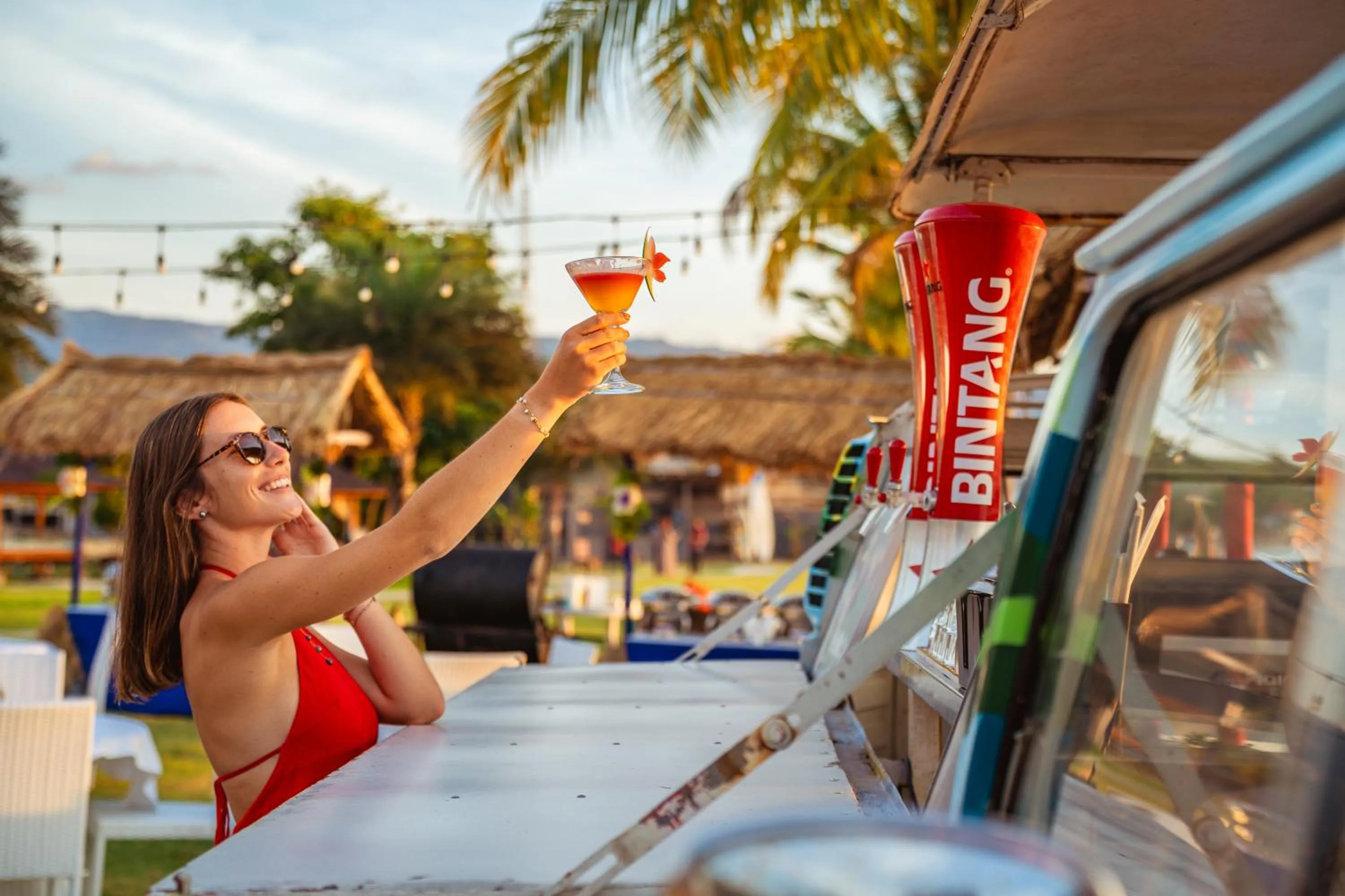 Restaurant/places to eat in Lovina Beach Club & Resort