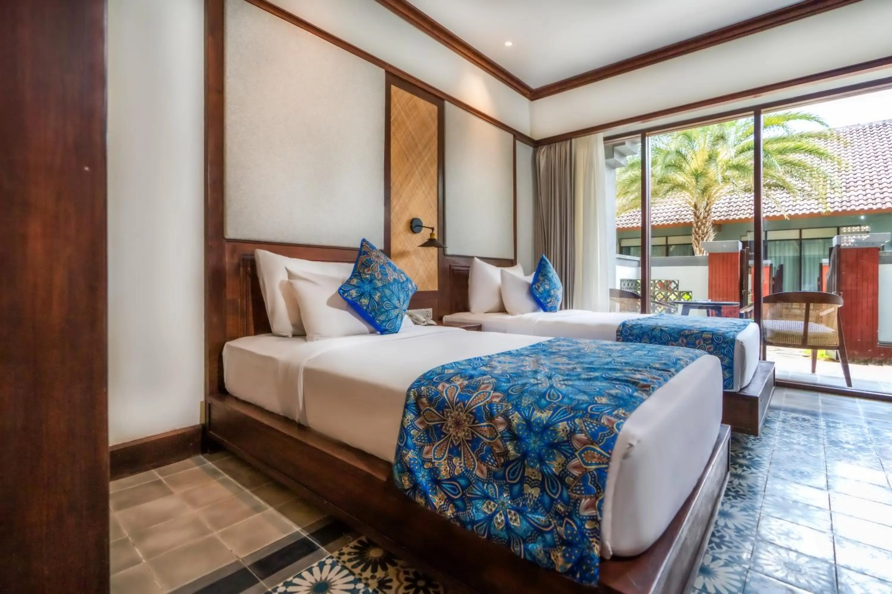Premier Twin Room with Shuttle Denpasar - Lovina - Denpasar in Lovina Beach Club & Resort