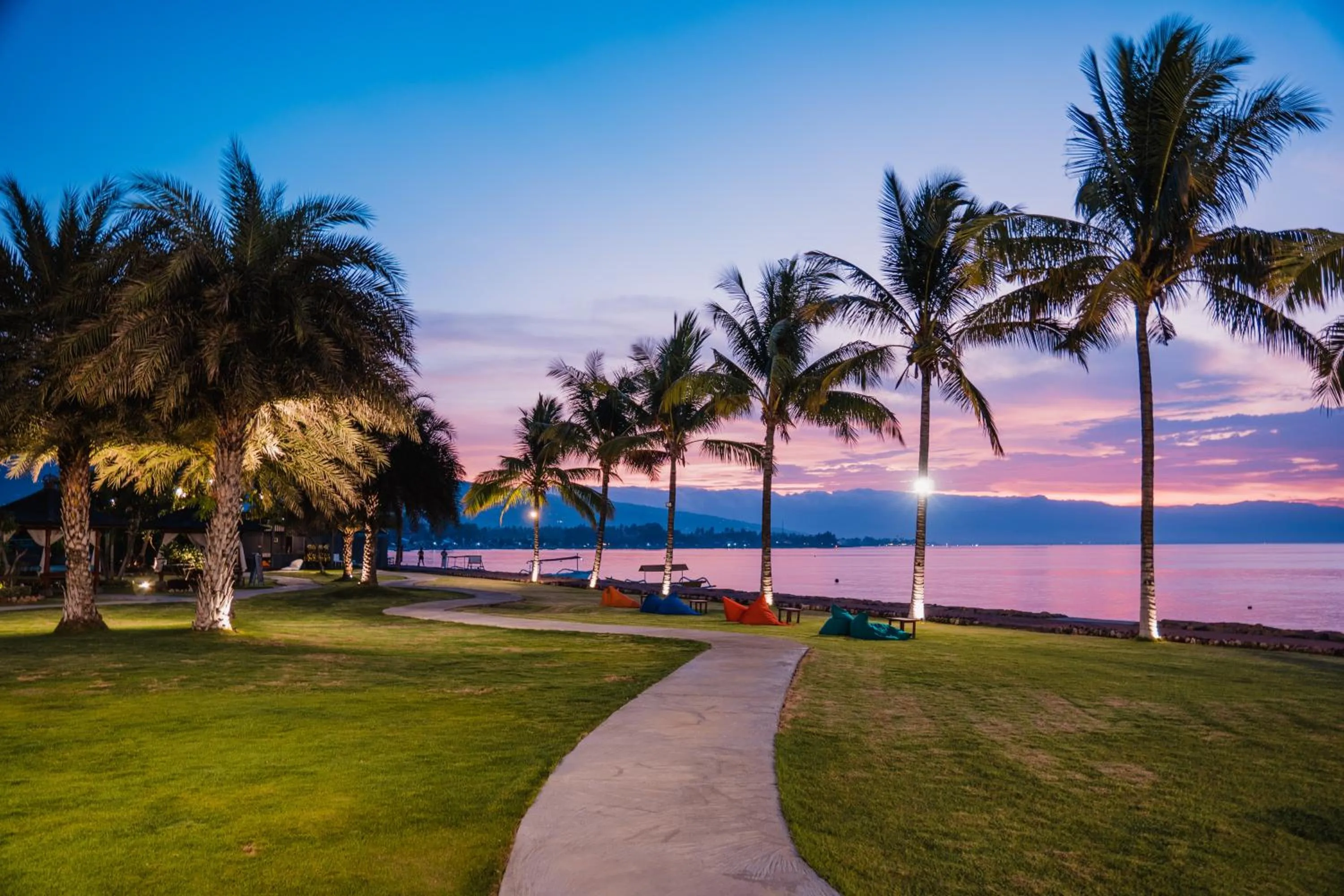 Garden in Lovina Beach Club & Resort