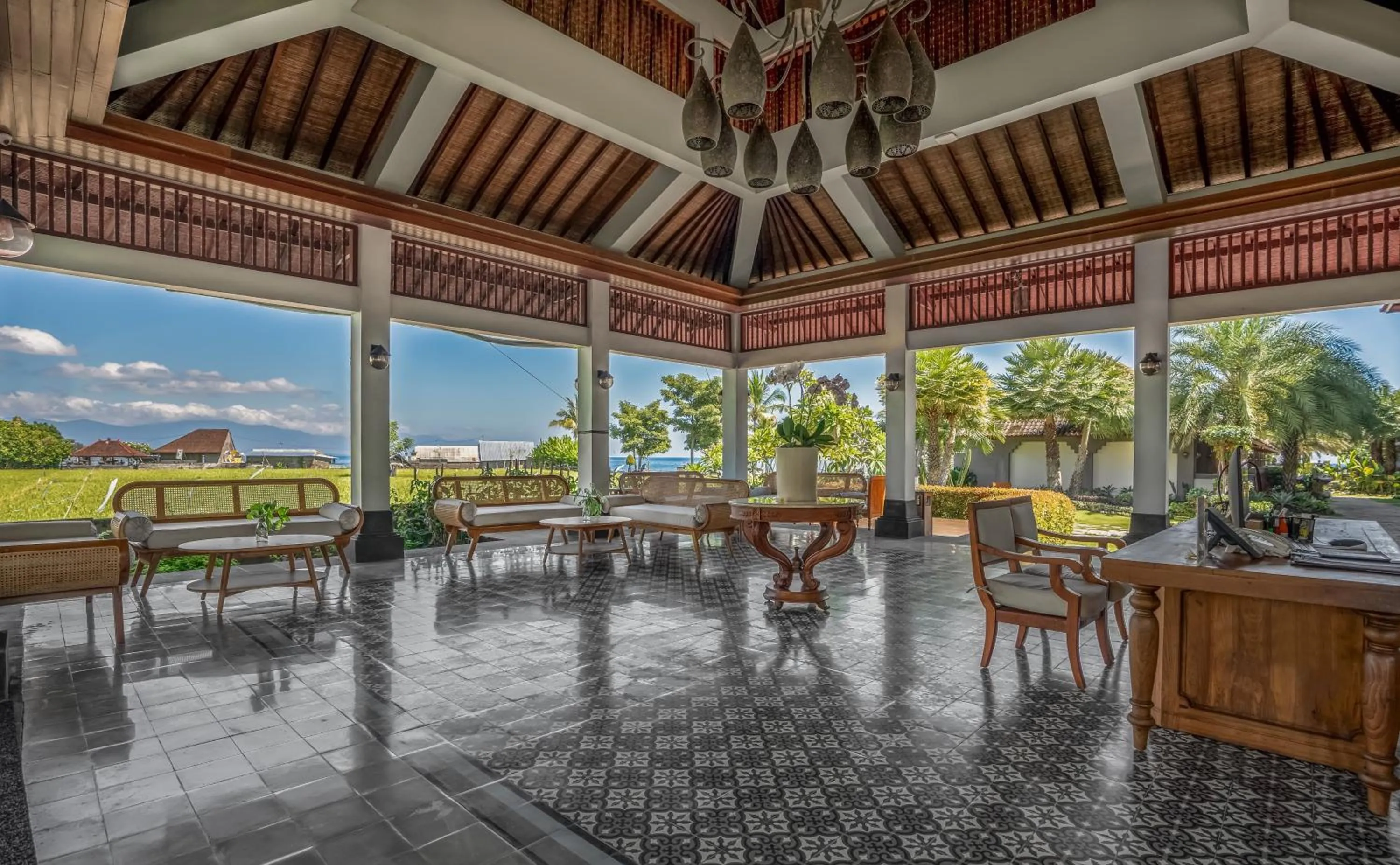 Lobby or reception in Lovina Beach Club & Resort