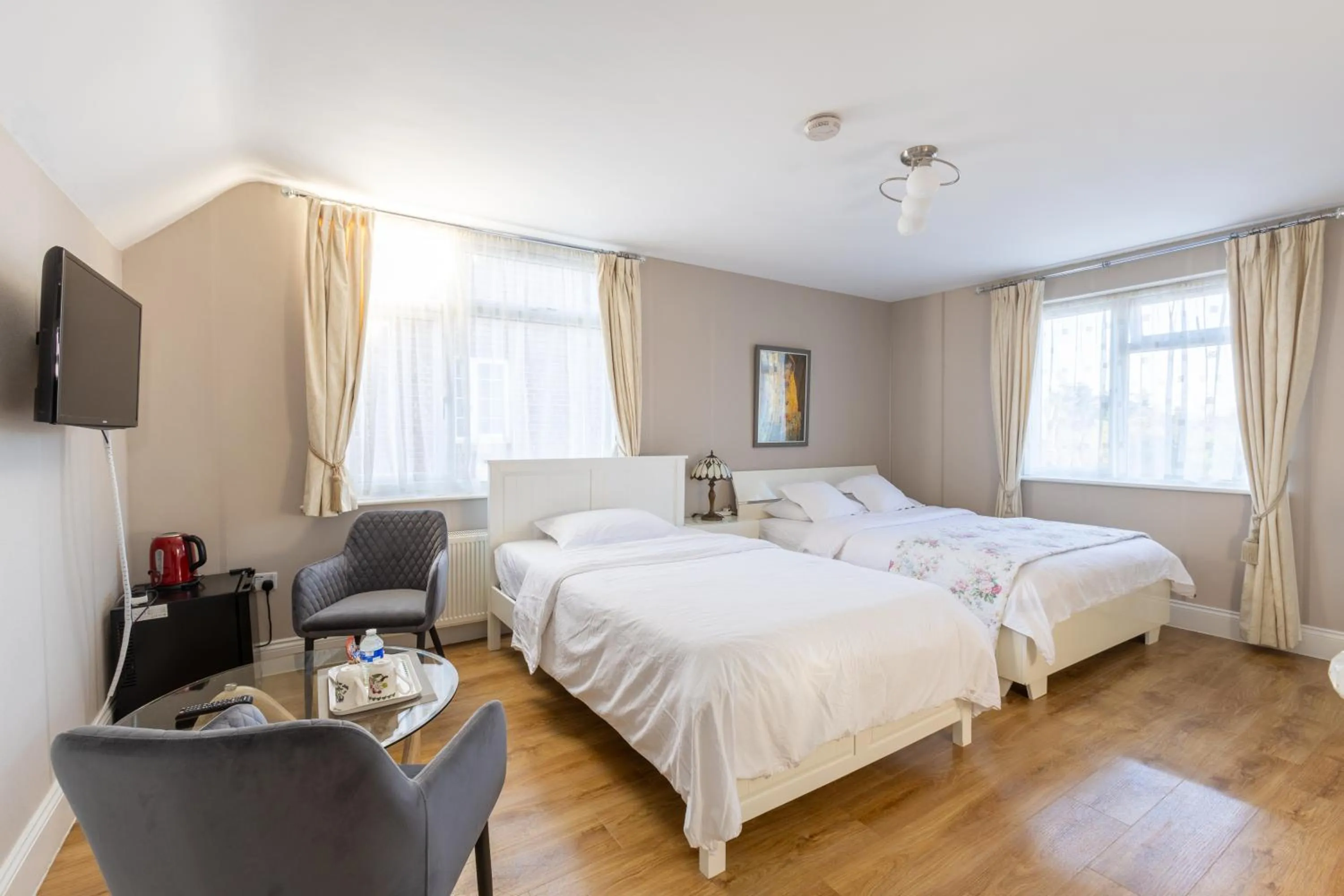 Bed in Katolondonhaus