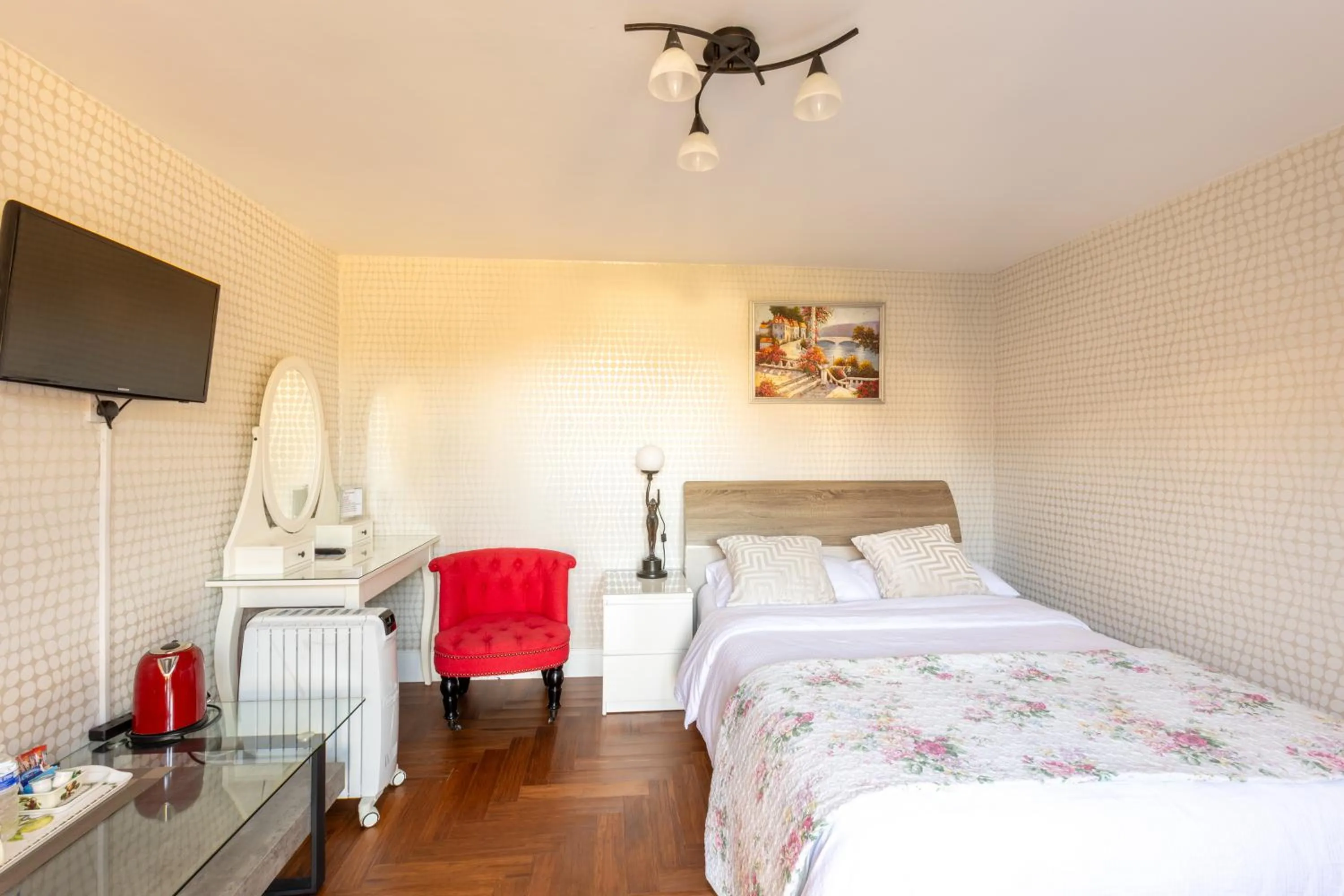 Bed in Katolondonhaus