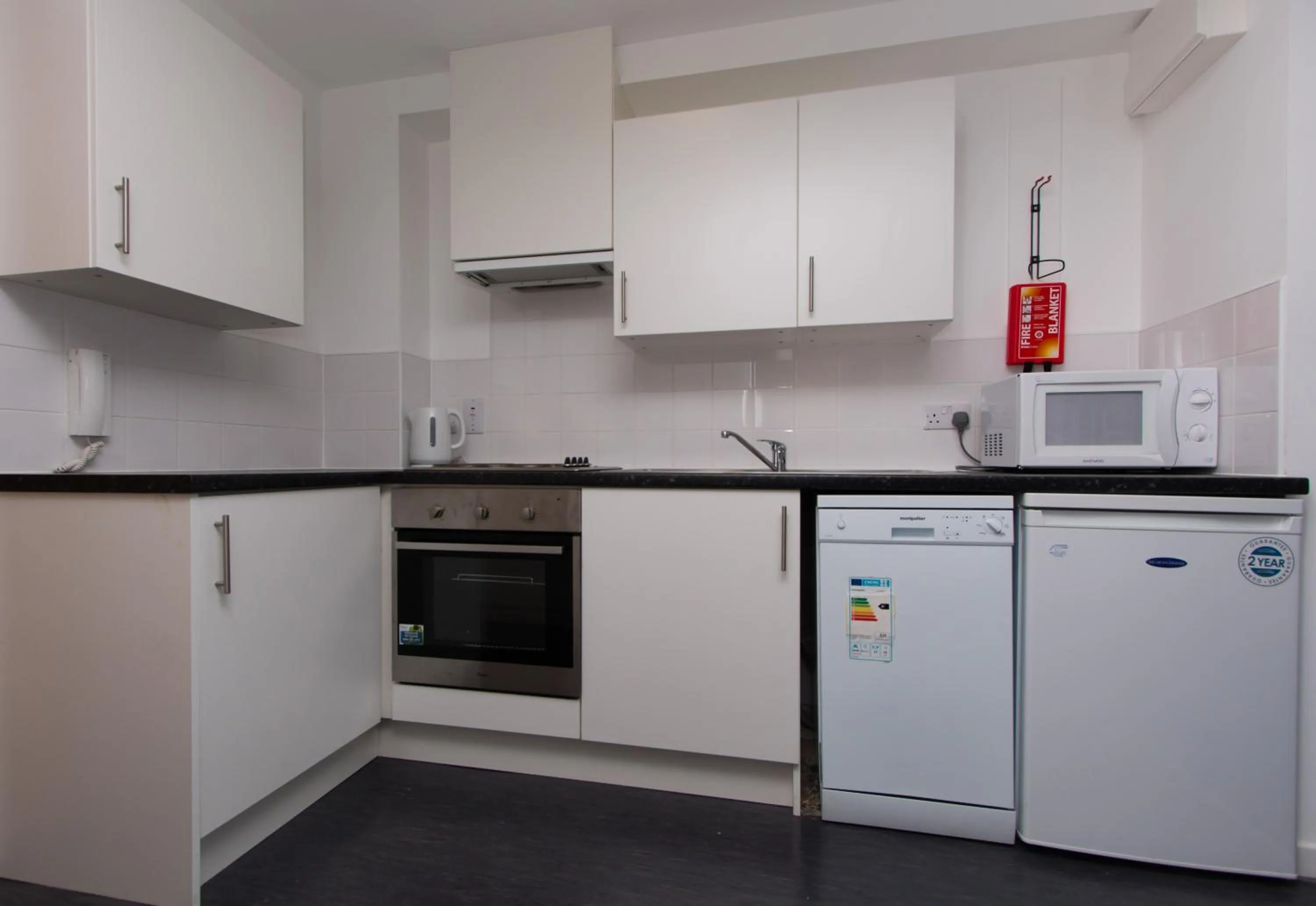 Kitchen or kitchenette in Destiny Student – Shrubhill (Campus Accommodation)