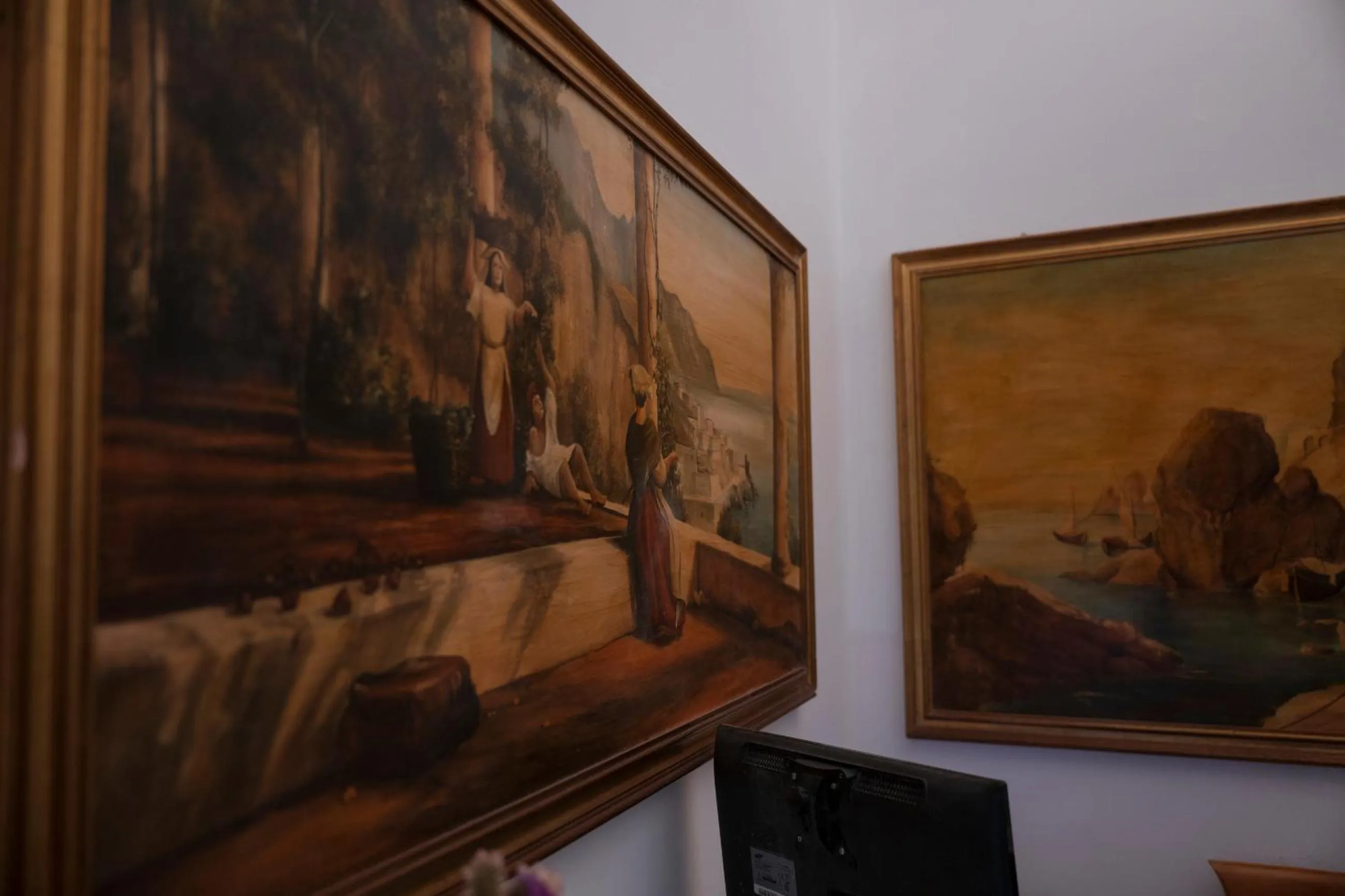 Decorative detail in Hotel Antica Repubblica in Amalfi center at 100mt from the sea