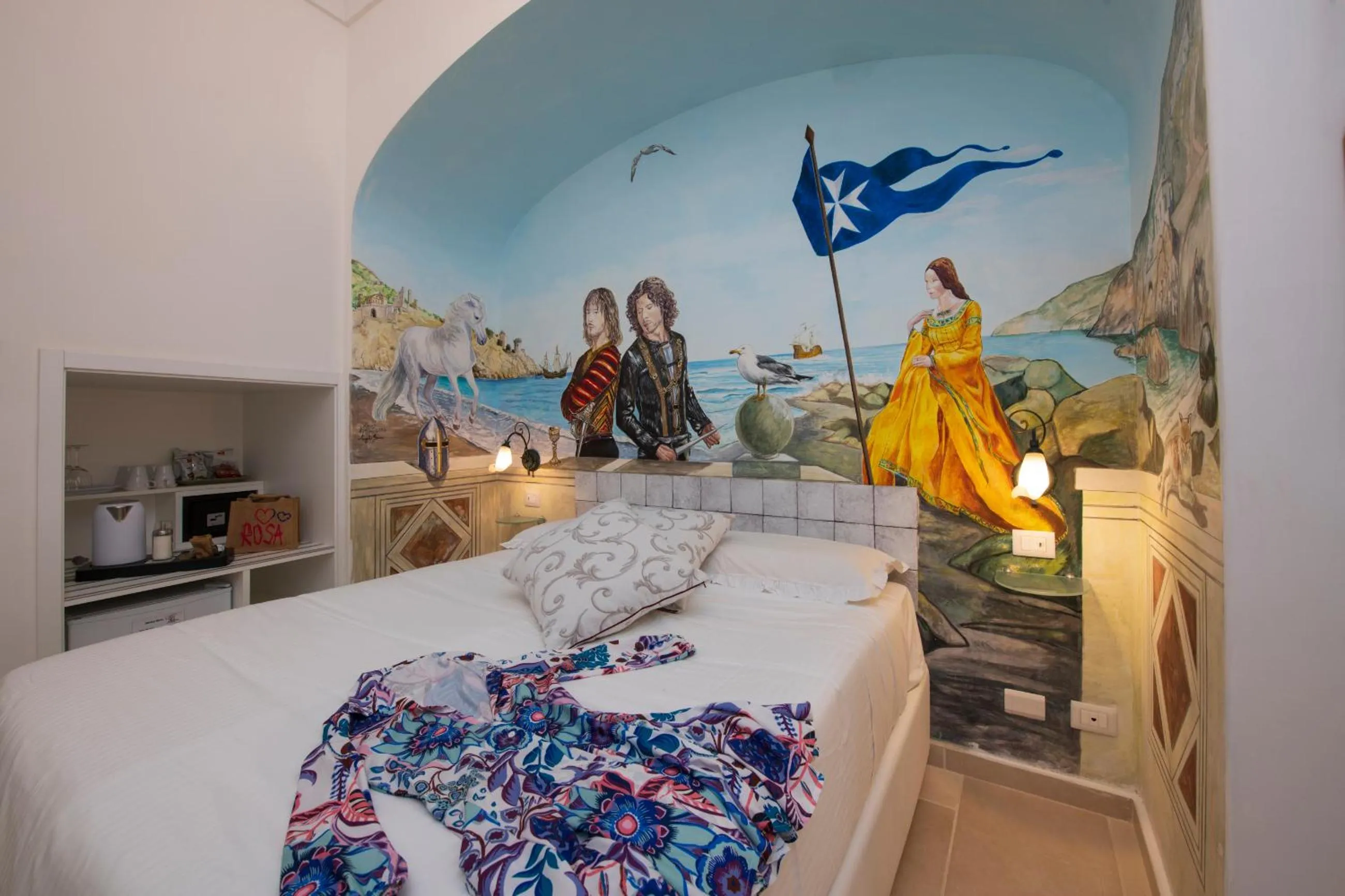 Bedroom, Bed in Hotel Antica Repubblica in Amalfi center at 100mt from the sea