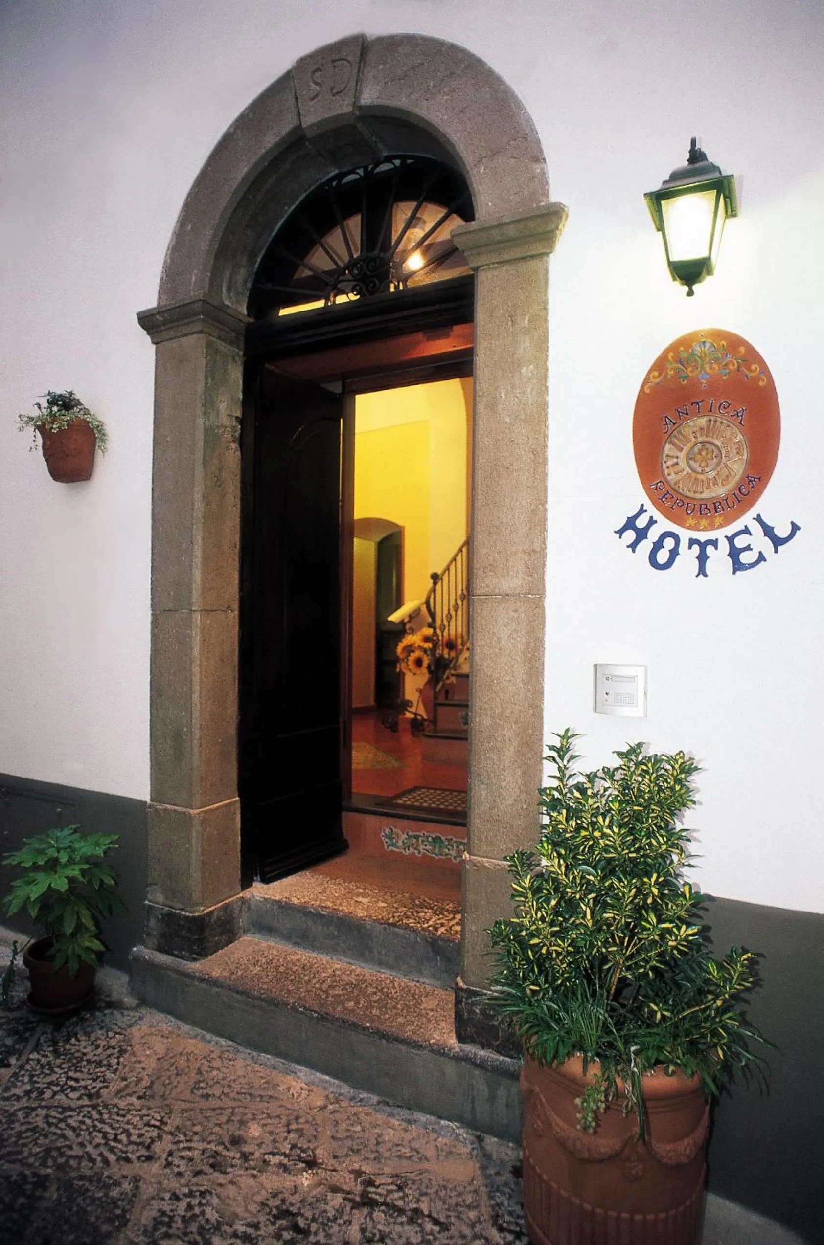 Facade/entrance in Hotel Antica Repubblica in Amalfi center at 100mt from the sea