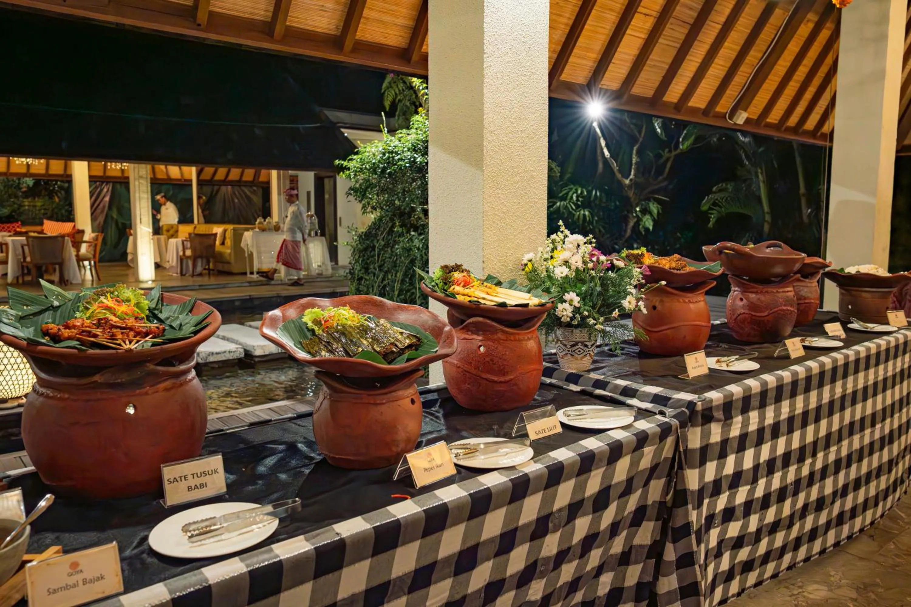 Food and drinks in Goya Boutique Resort