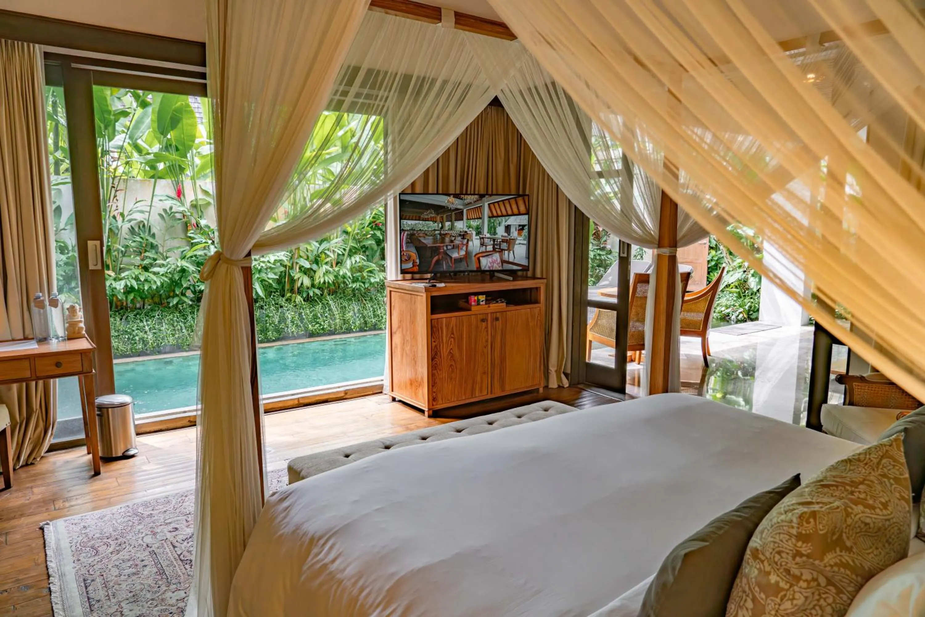 Bed in Goya Boutique Resort