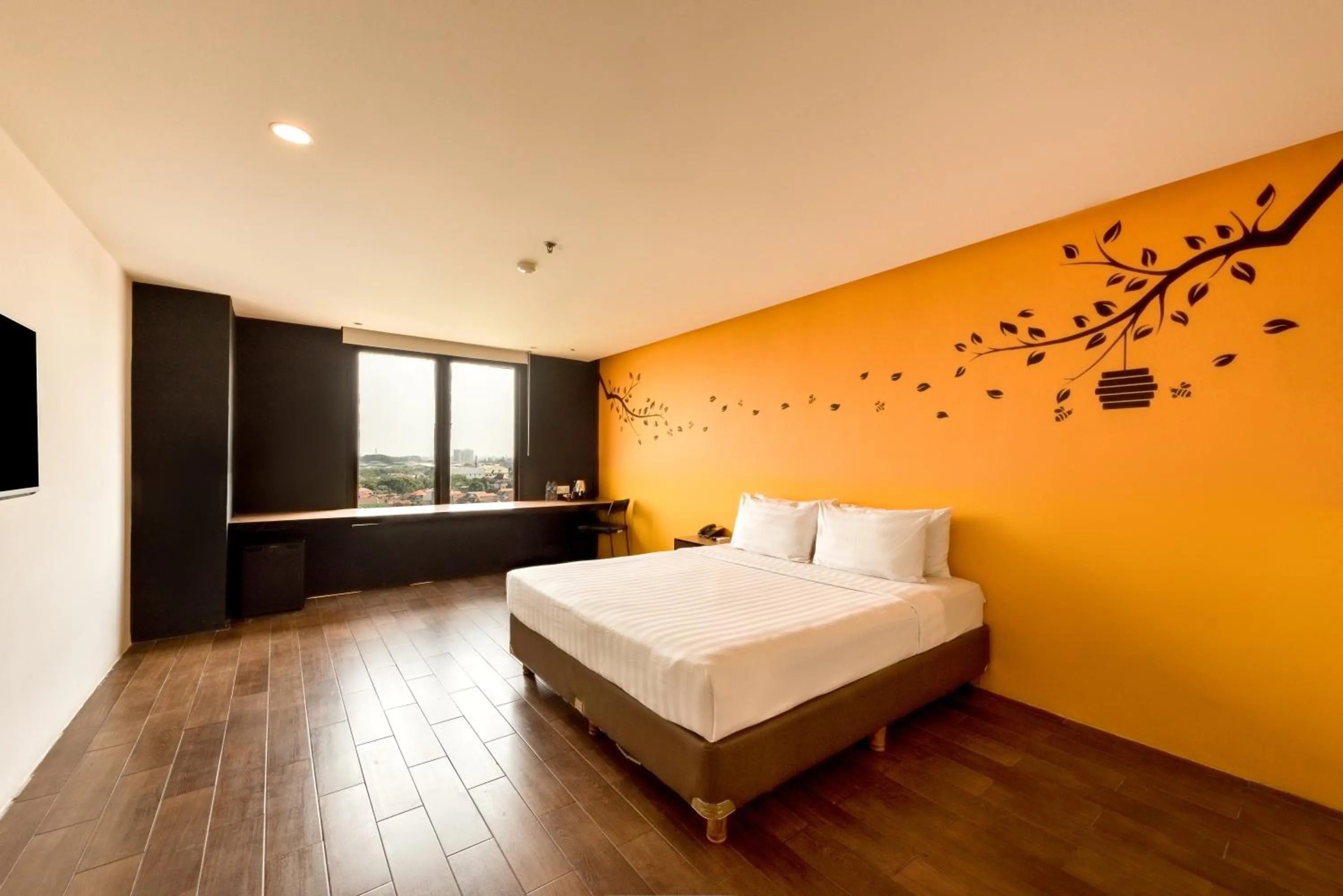 Bedroom, Bed in Yellow Bee Tangerang