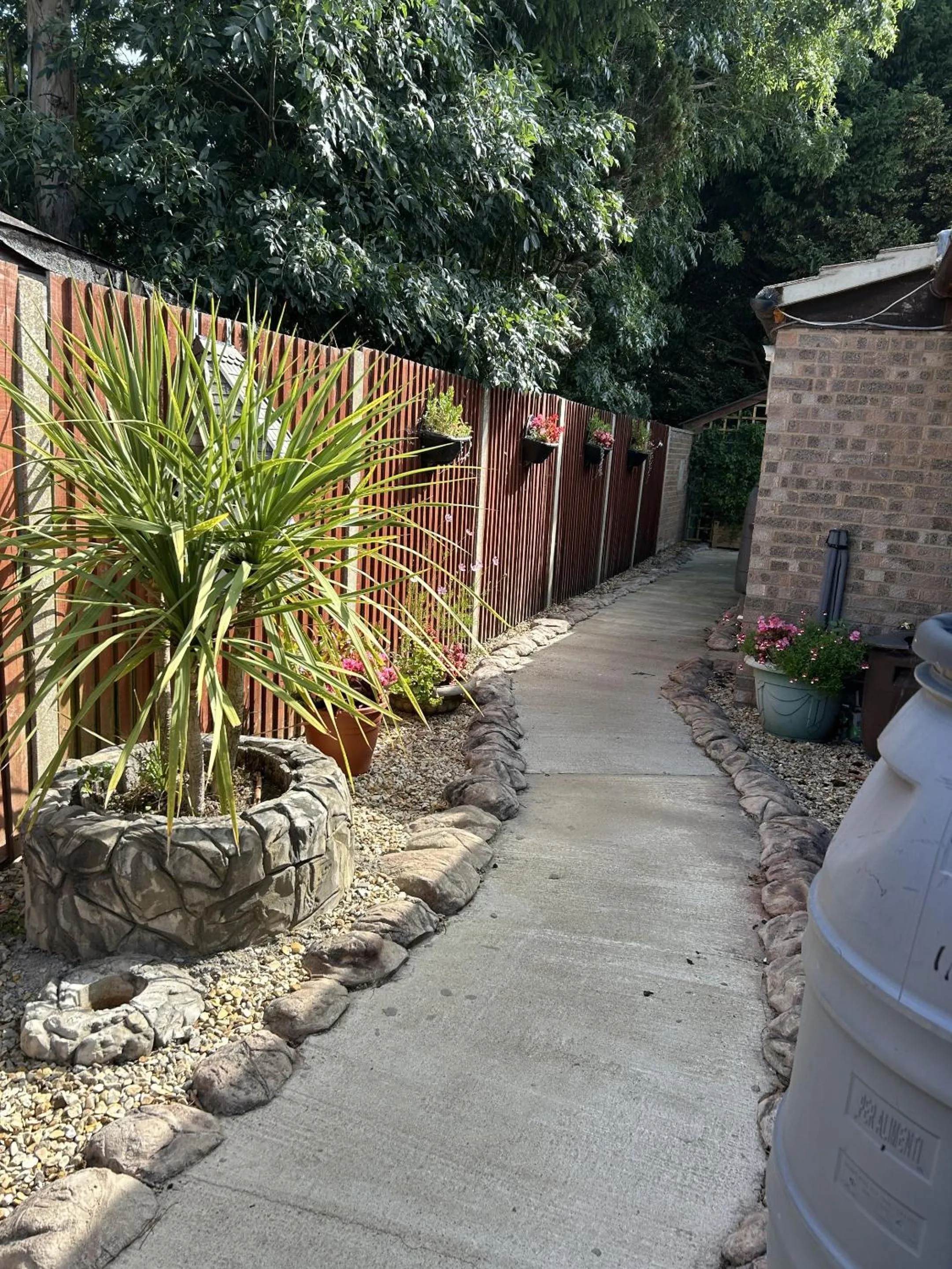 Property building in Woodpaddock Bed & Breakfast